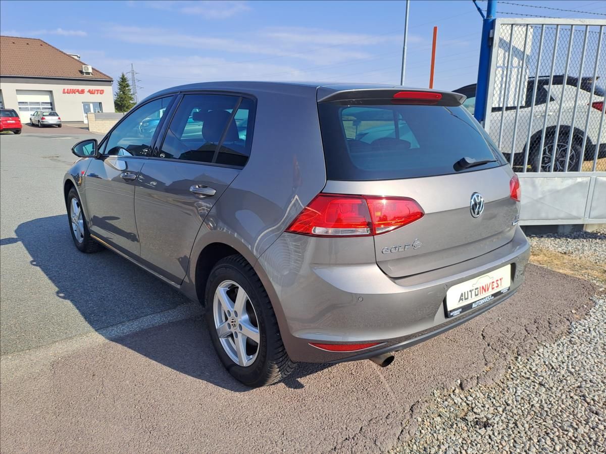 Volkswagen Golf, 1,2 TSI DSG - fotka 4