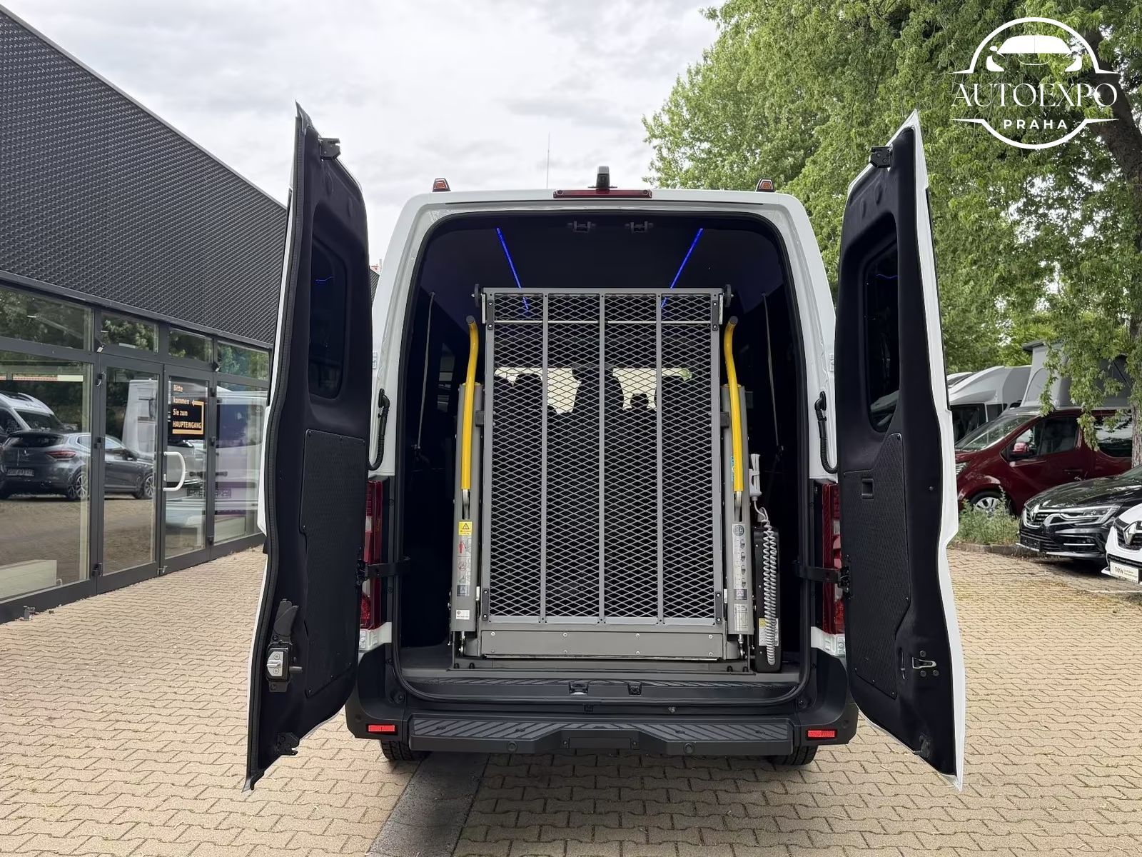 Renault Master, BUS 9 míst*3,3t dCi*rampa* - fotka 6