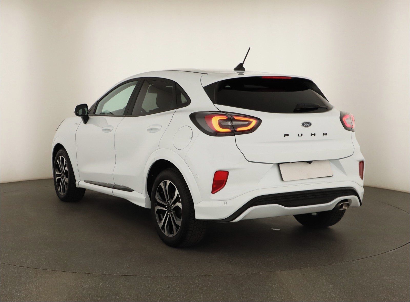 Ford Puma, 1.0 EcoBoost mHEV, Automat - fotka 4