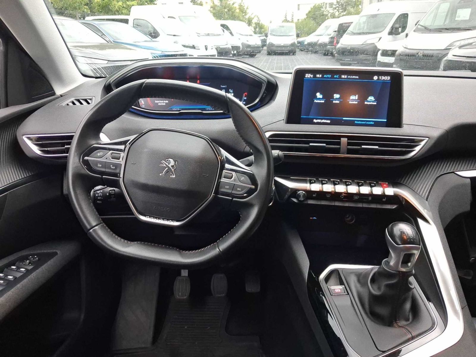 Peugeot 5008, PureTech 130, Active, 7 míst - fotka 3