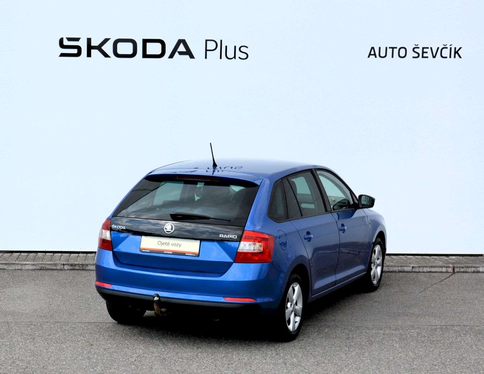 Škoda Rapid, 1.6 TDI 66kW Ambition PLUS - fotka 2