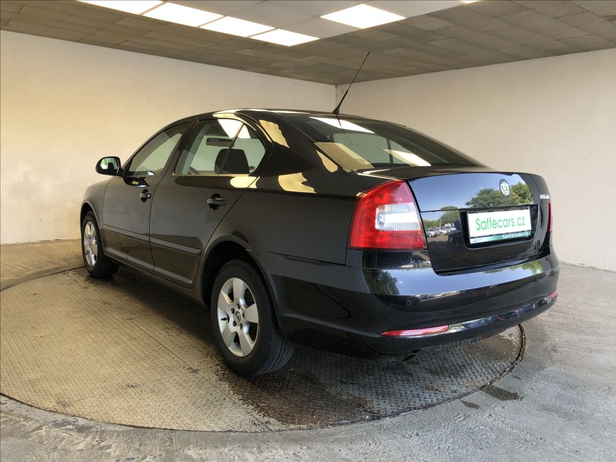 Škoda Octavia, 1,4 16V MPI - fotka 5