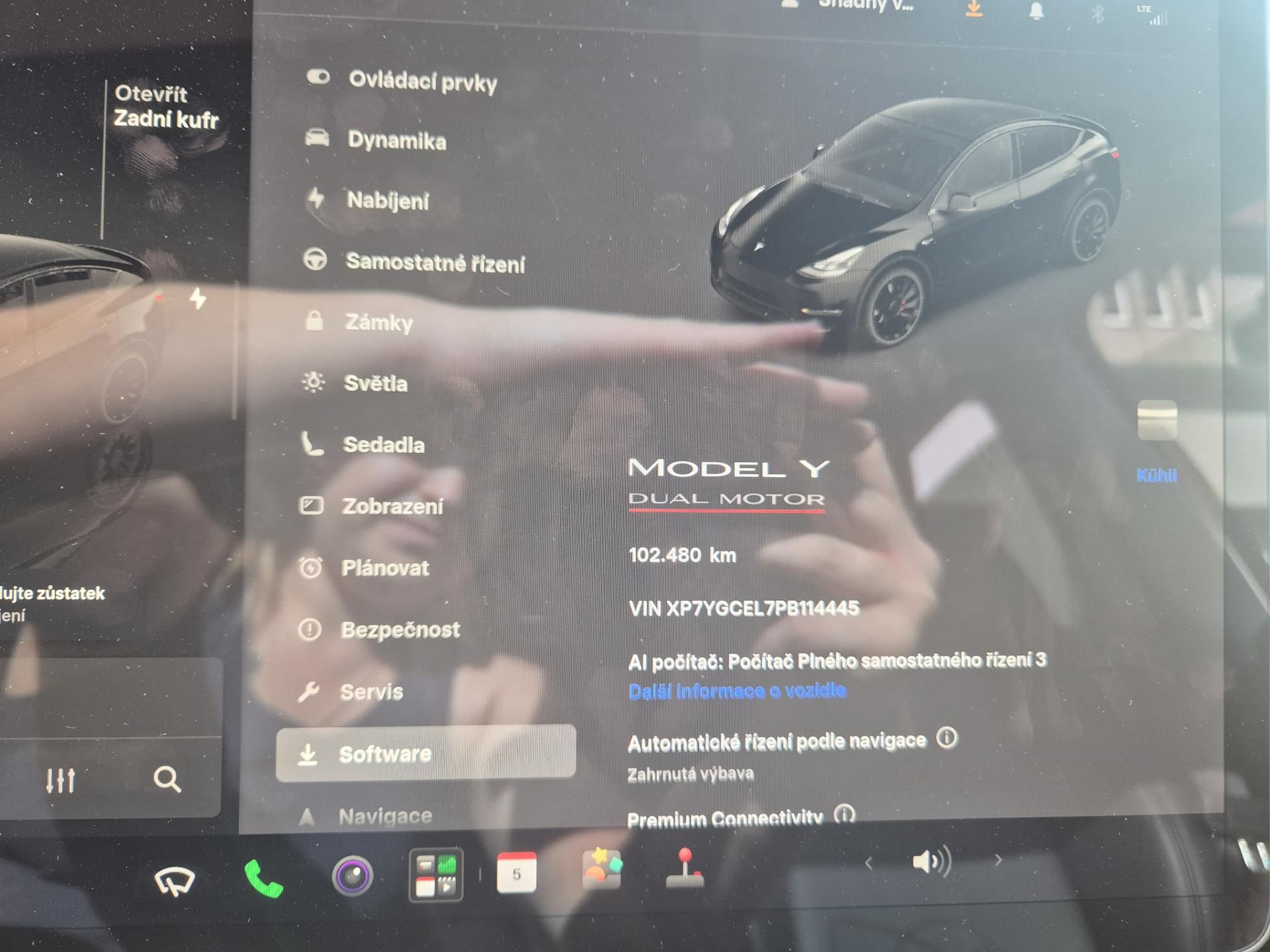 Tesla Model Y, PERFORMANCE 393kw 21ALU TZ - fotka 5