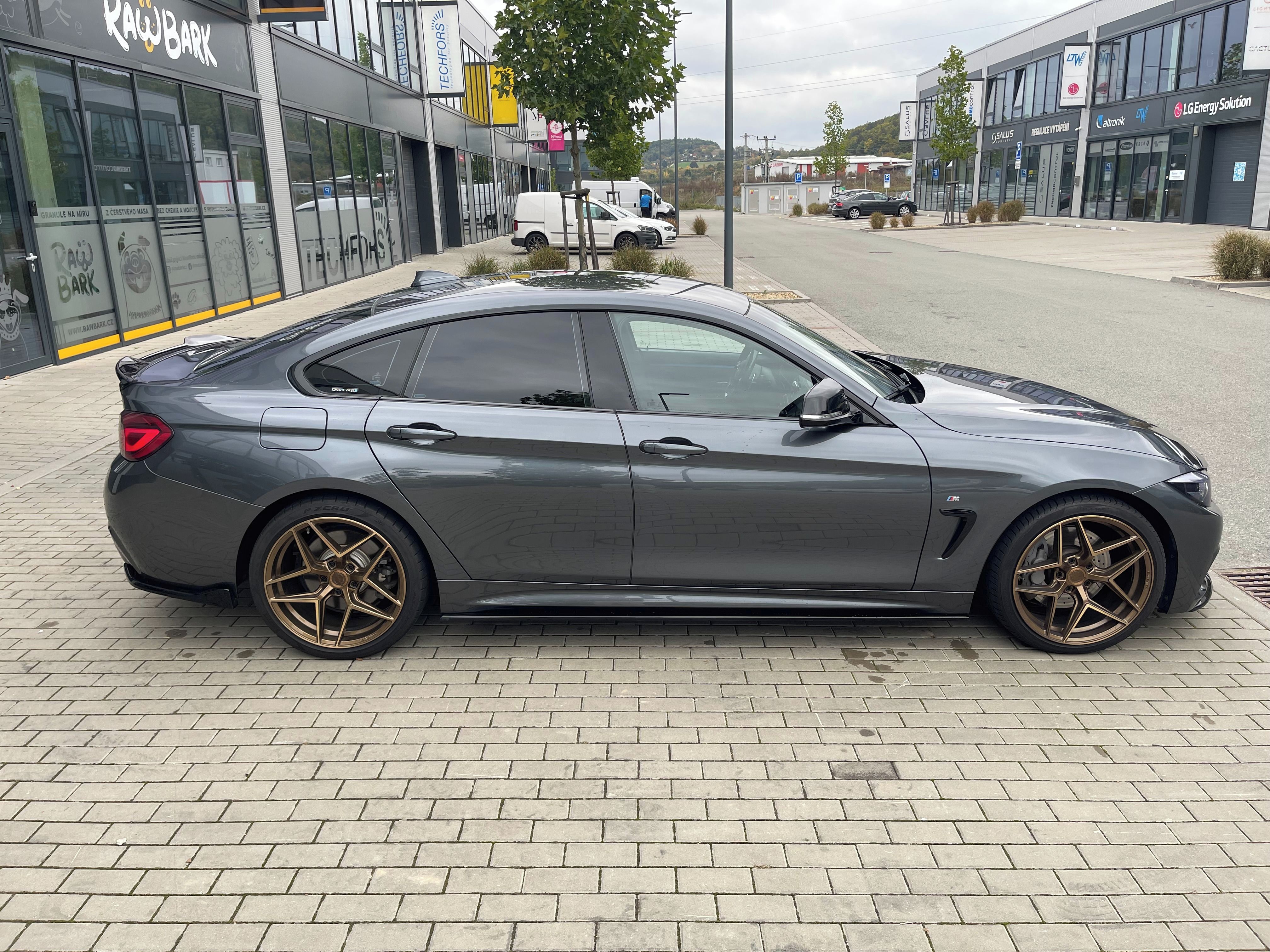 BMW Řada 4 - fotka 5