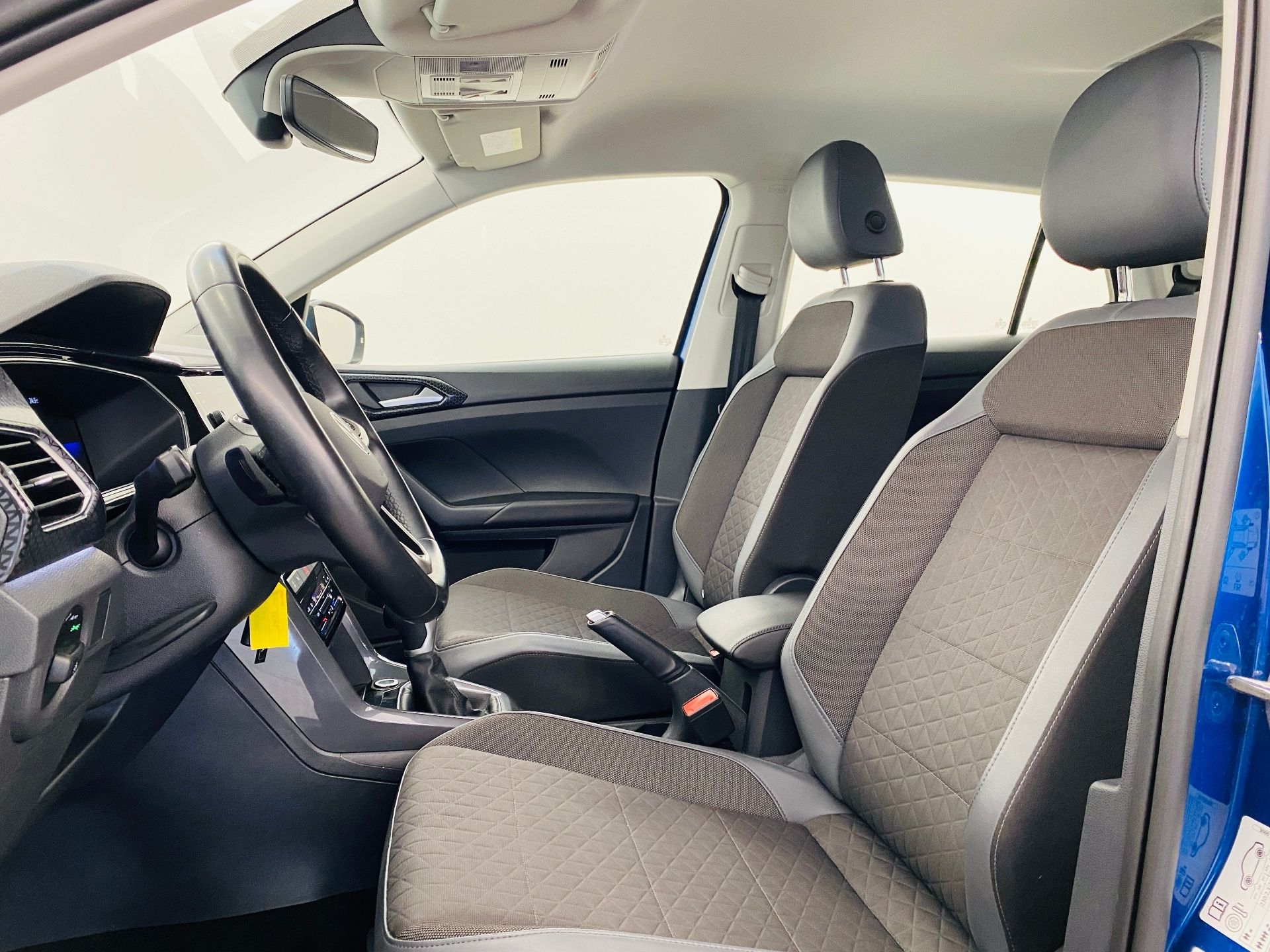 Volkswagen T-Cross, 1.0 TSI DSG  81kW Highline - fotka 5