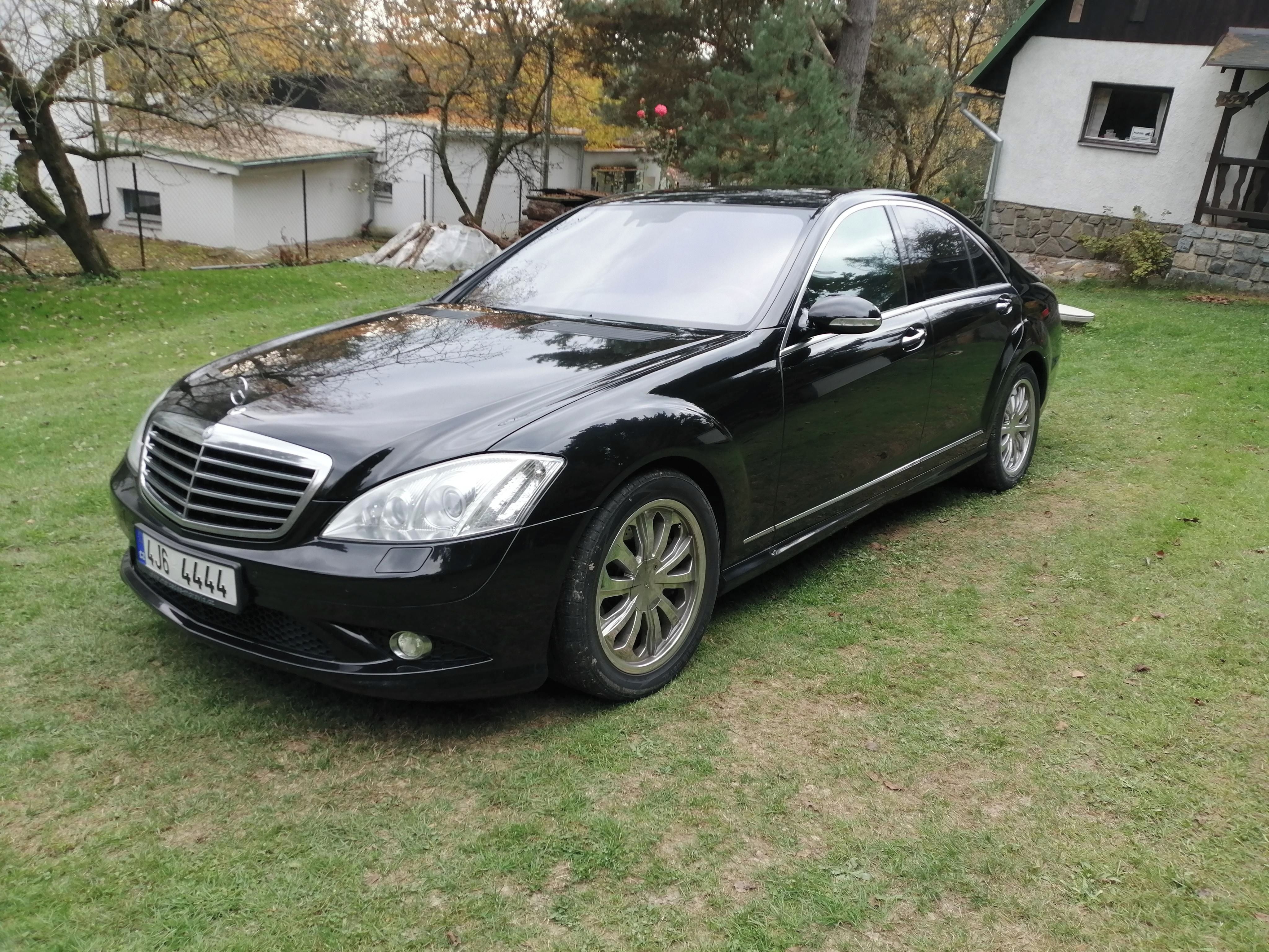 Mercedes-Benz Třídy S, 4MATIC - fotka 3