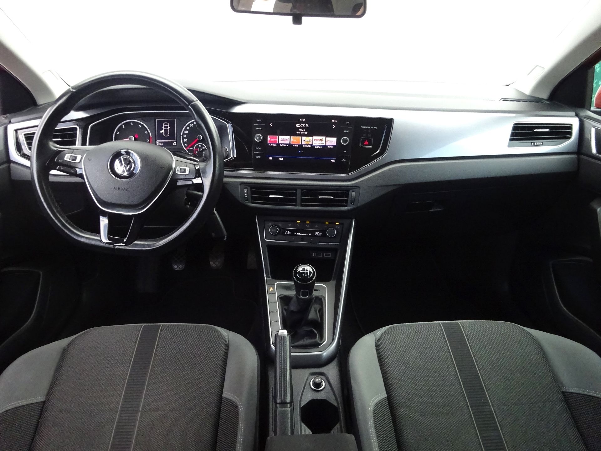 Volkswagen Polo, 1,0 TSi/ 85kW Highline - fotka 5