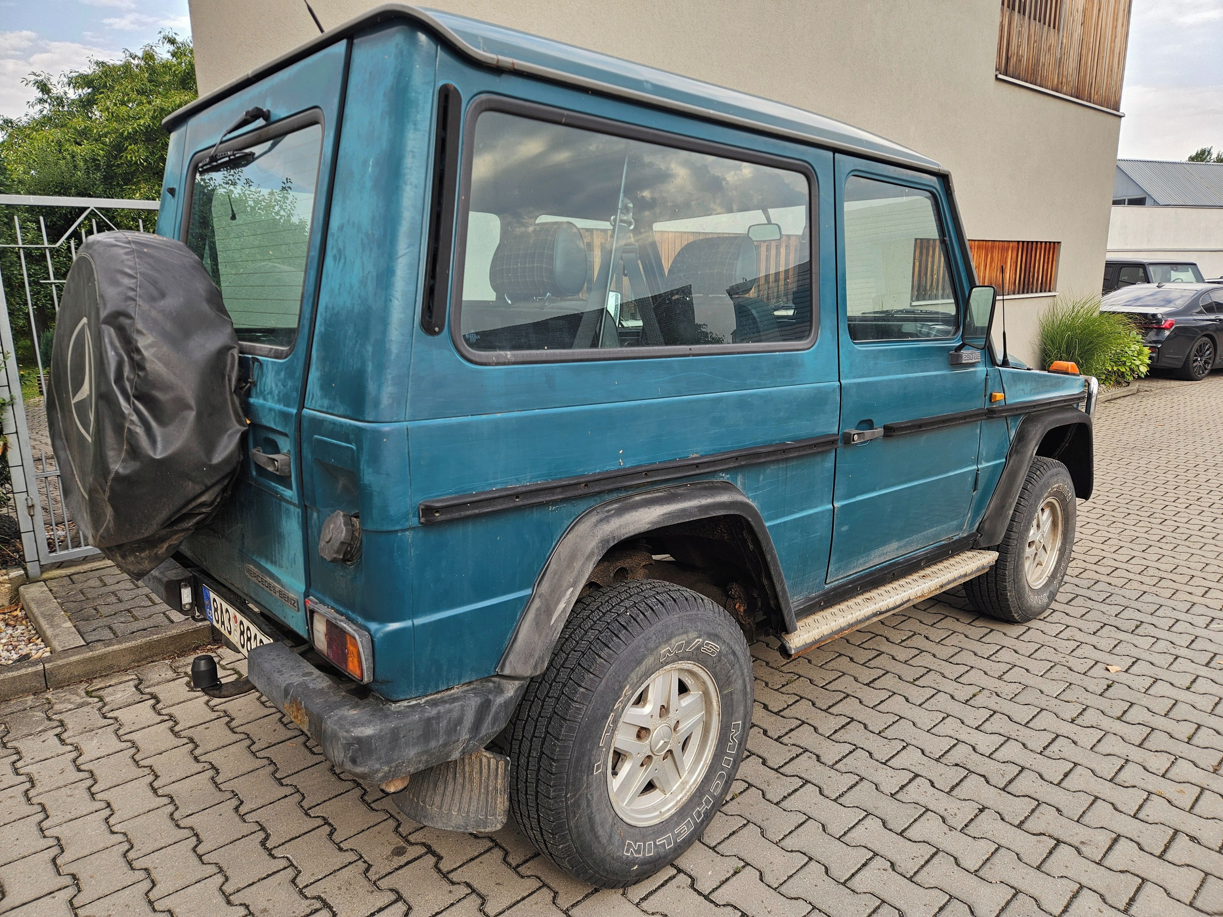 Mercedes-Benz Třídy G, 280 GE W460 - fotka 4