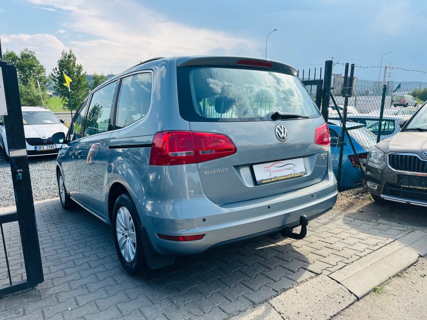Volkswagen Sharan, 2.0TDi NAVI, PO SERVISU - fotka 3