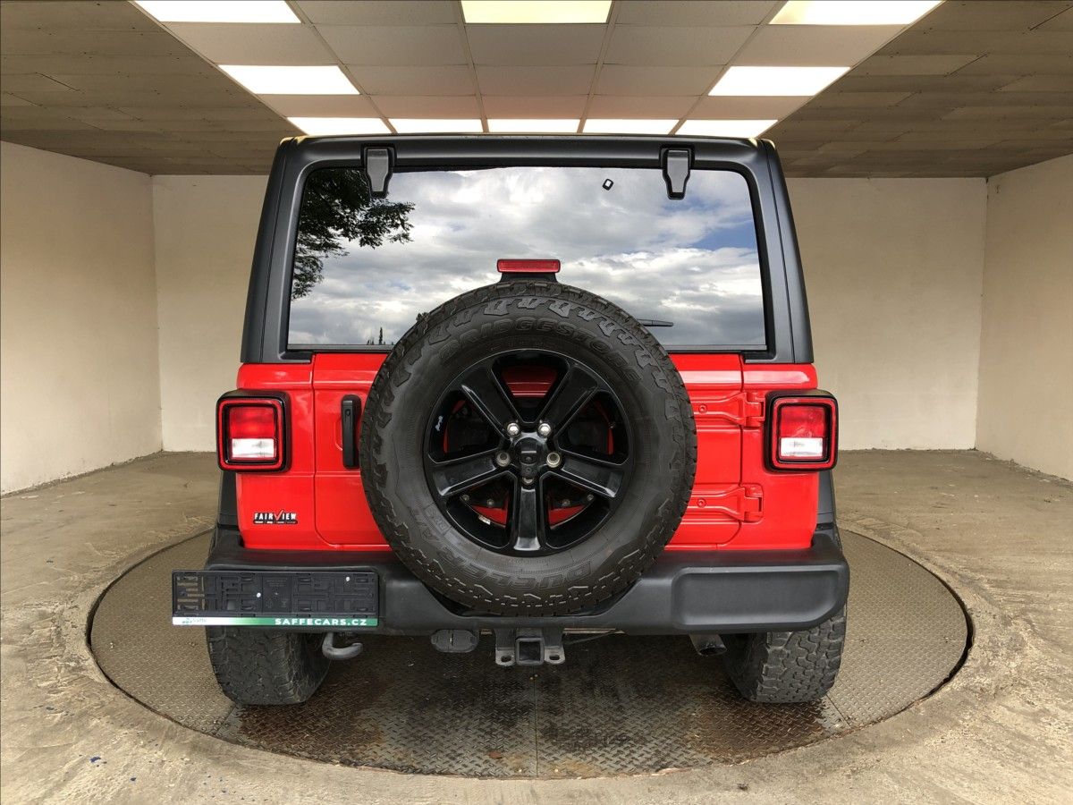 Jeep Wrangler, 2,0 T - fotka 6