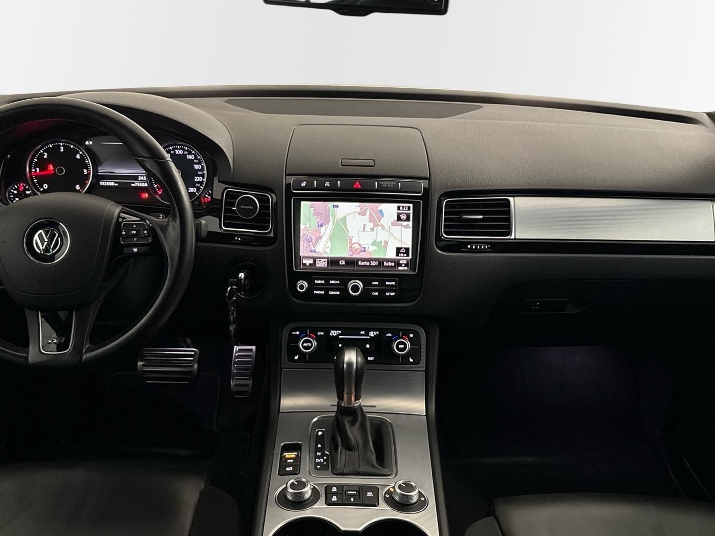 Volkswagen Touareg, Exclus. V6 3,0 TDI BMT 8TT - fotka 5