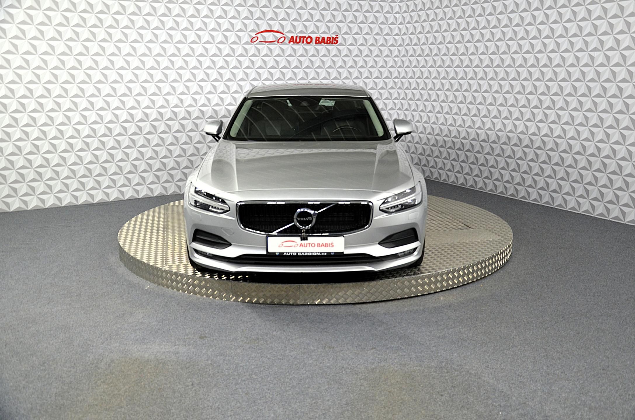 Volvo S90, D3 - fotka 2