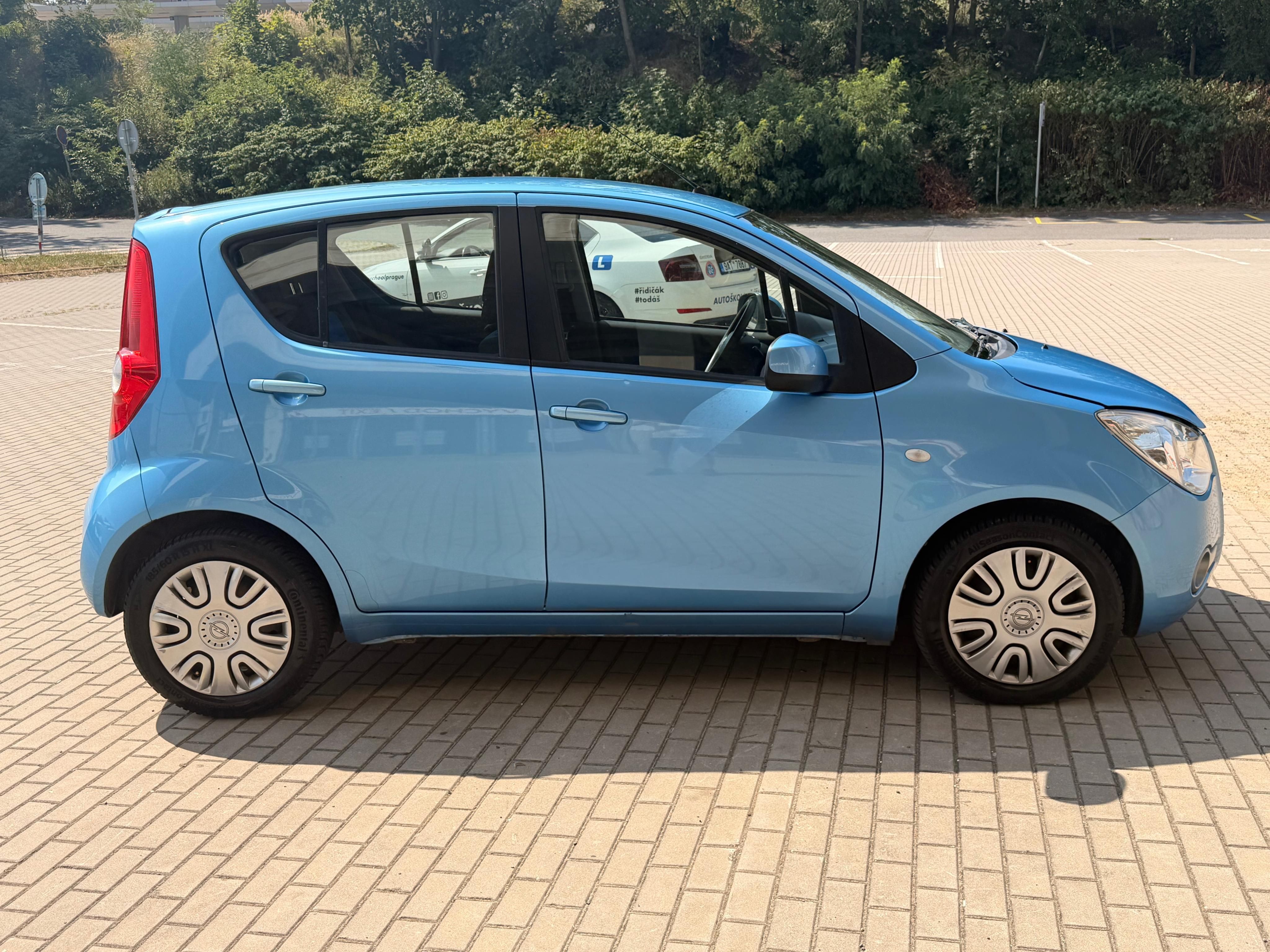 Opel Agila, 1.0i, 48kw Klima - fotka 6