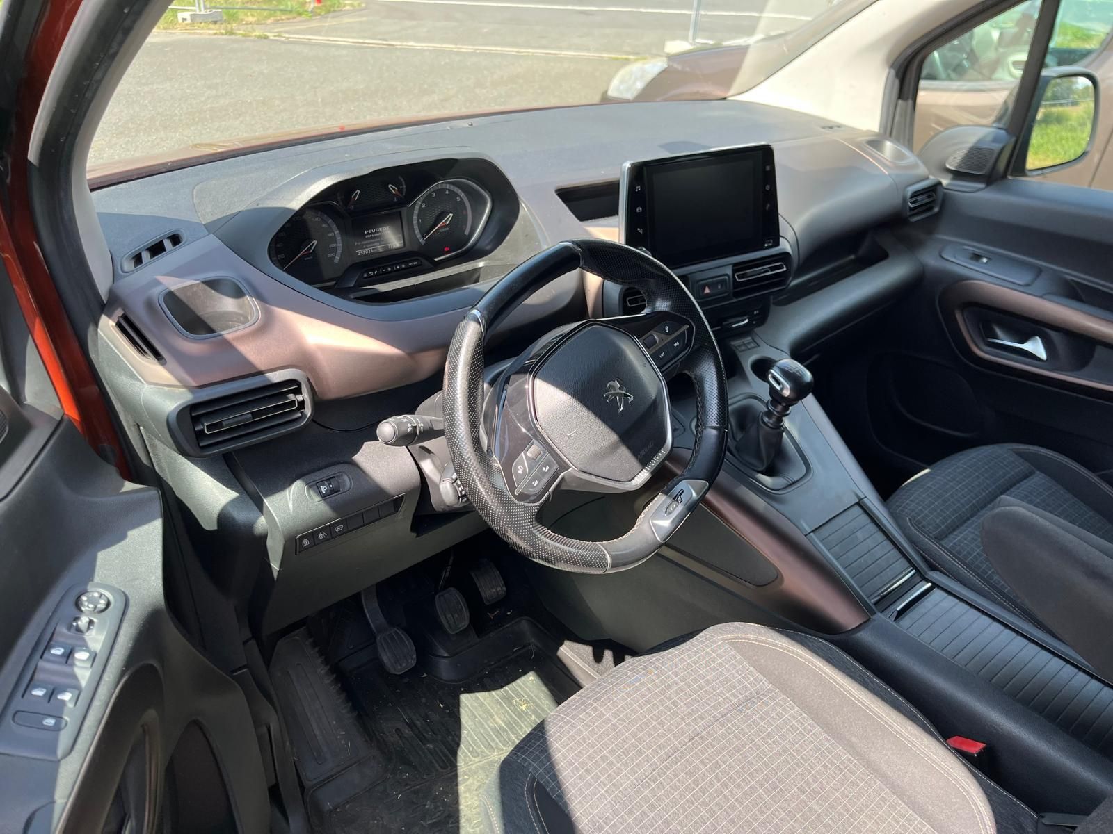 Peugeot Rifter, LONG GT 1.5HDi MAN 7 míst ČR - fotka 5