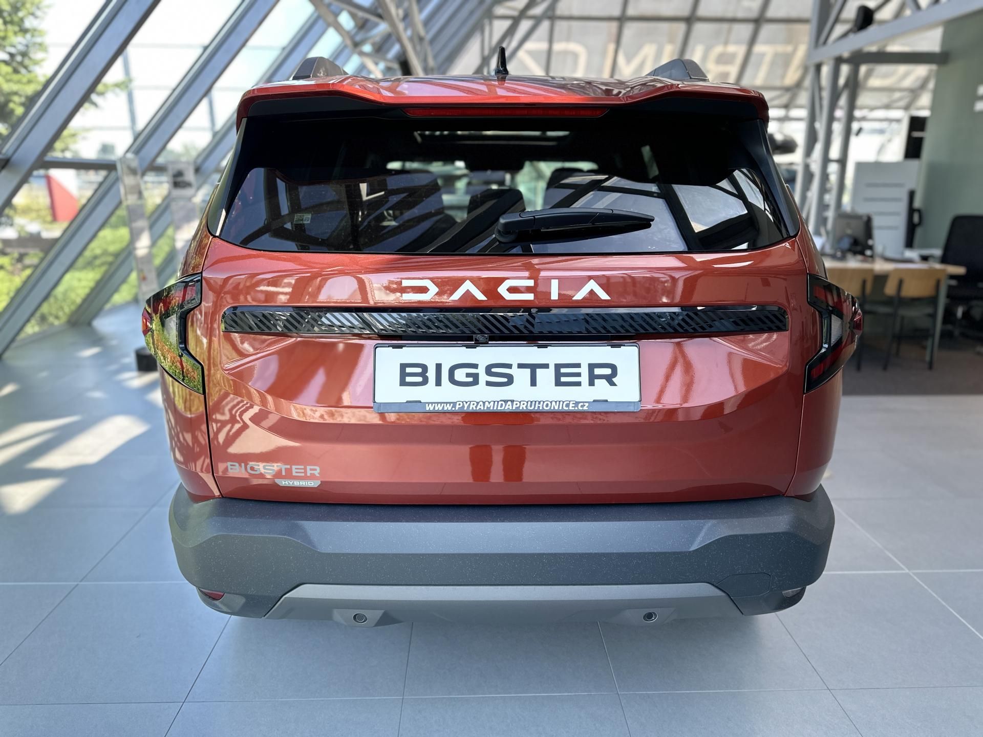 Dacia Bigster, Hybrid 155 JOURNEY+STŘEŠ. OKNO - fotka 5