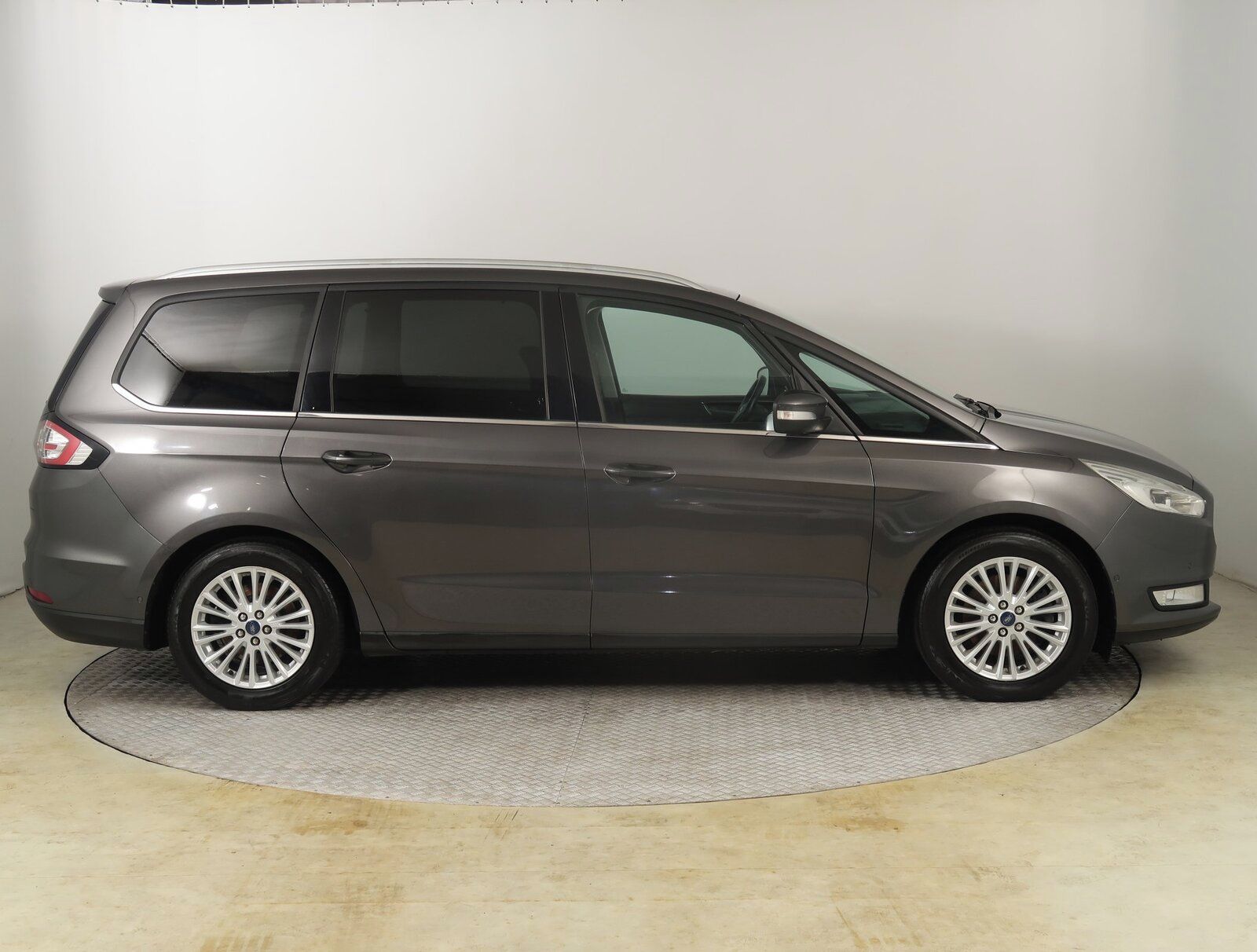 Ford Galaxy, 2.0 TDCi, 4X4, 7 míst - fotka 6