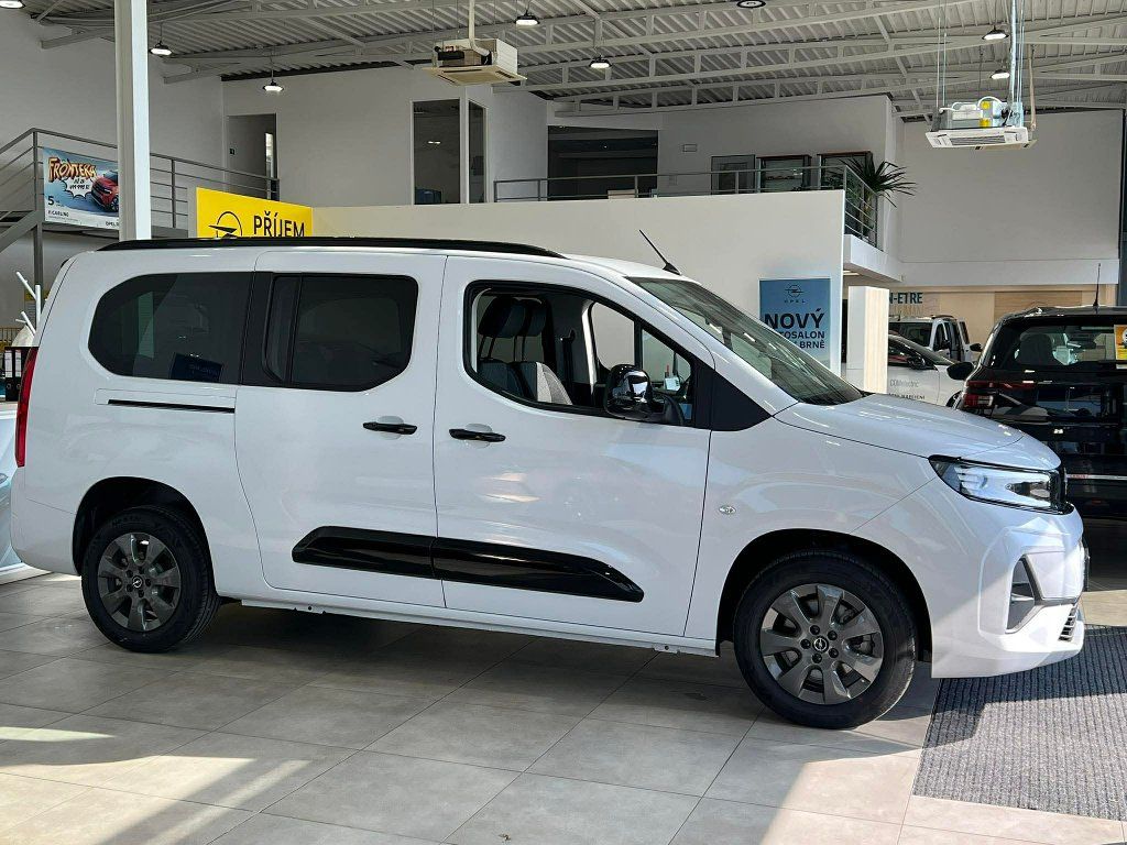 Opel Combo, L2 Eleg.Pl. 1,5CDTi MT6-7 míst - fotka 6