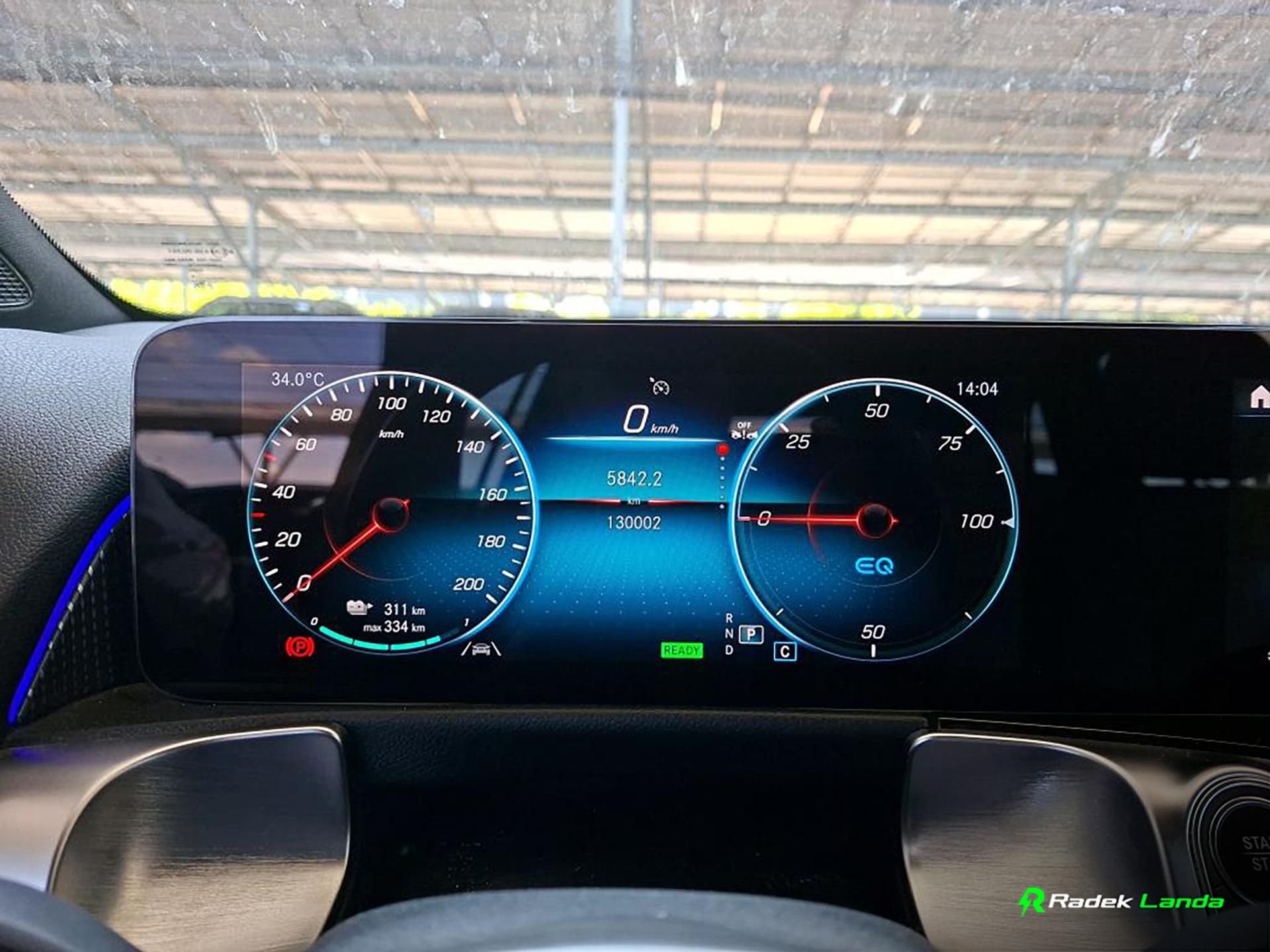 Mercedes-Benz EQB, EQB 250 | 7 míst, 66 kWh - fotka 5