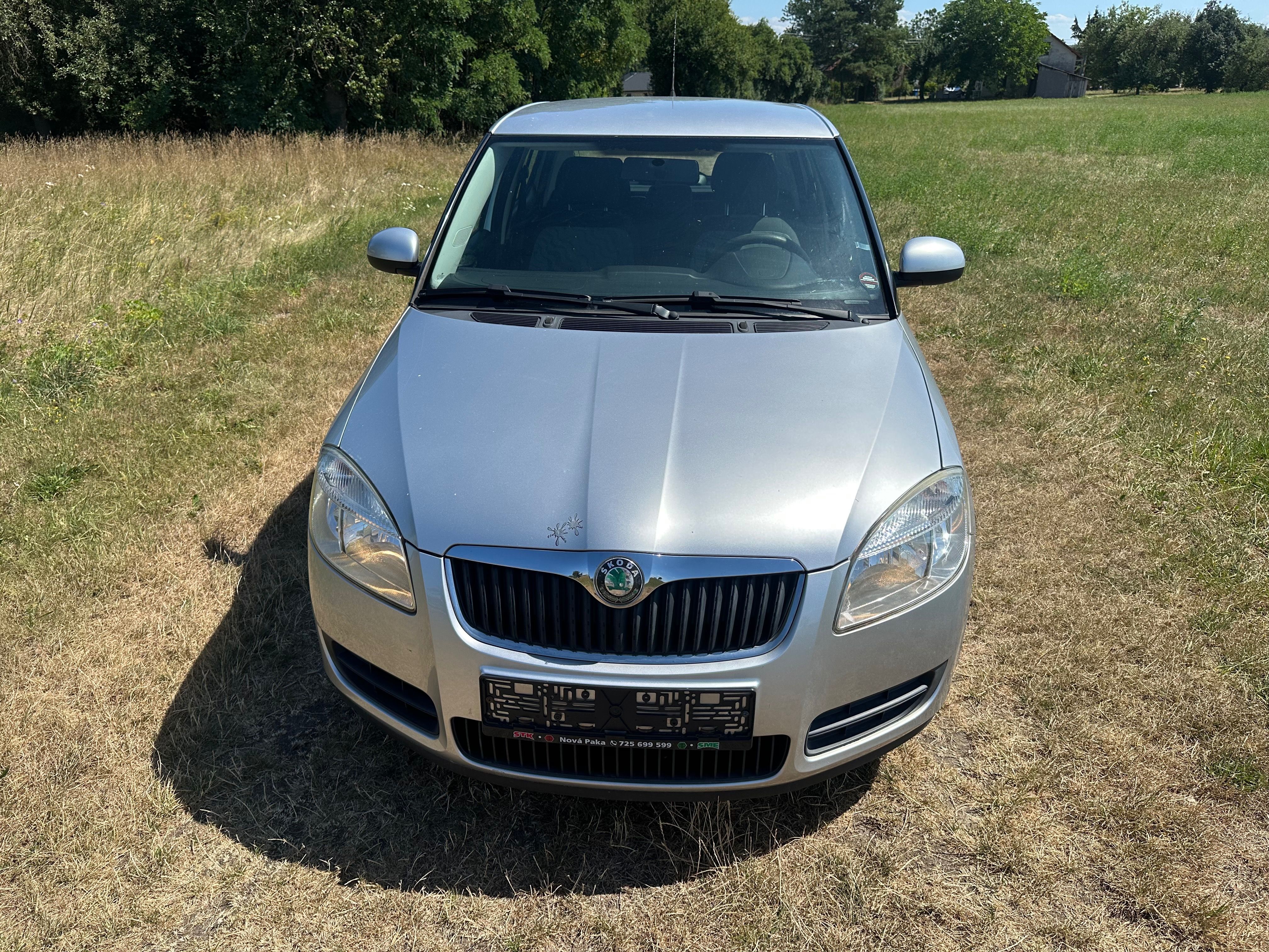 Škoda Fabia, 1.4-16v - fotka 2