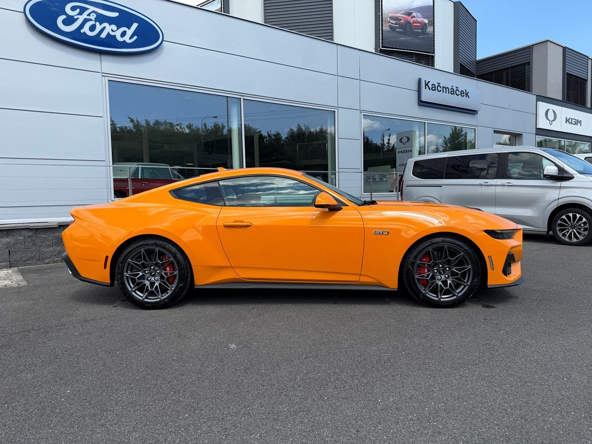 Ford Mustang, V8 GT, 5.0 GT, Aut. - fotka 2