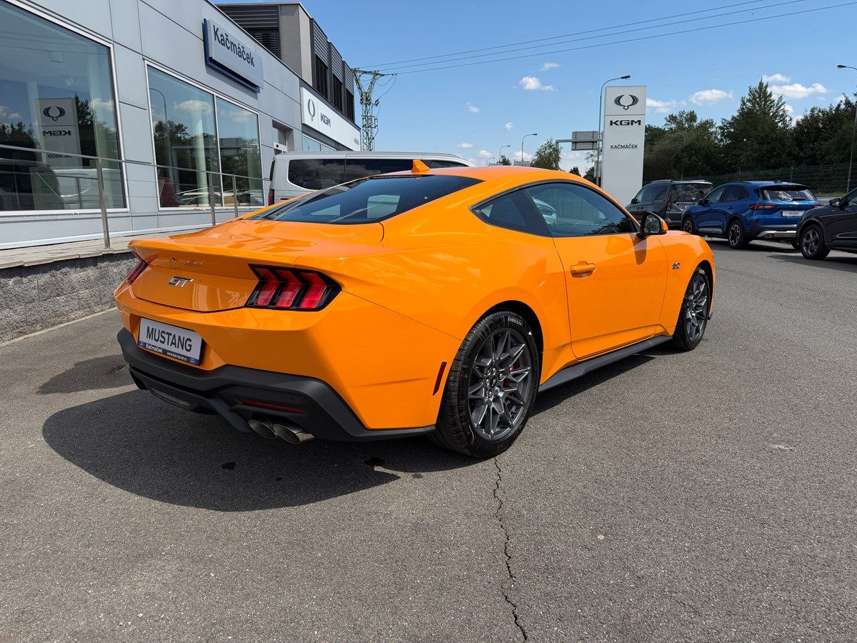 Ford Mustang, V8 GT, 5.0 GT, Aut. - fotka 3
