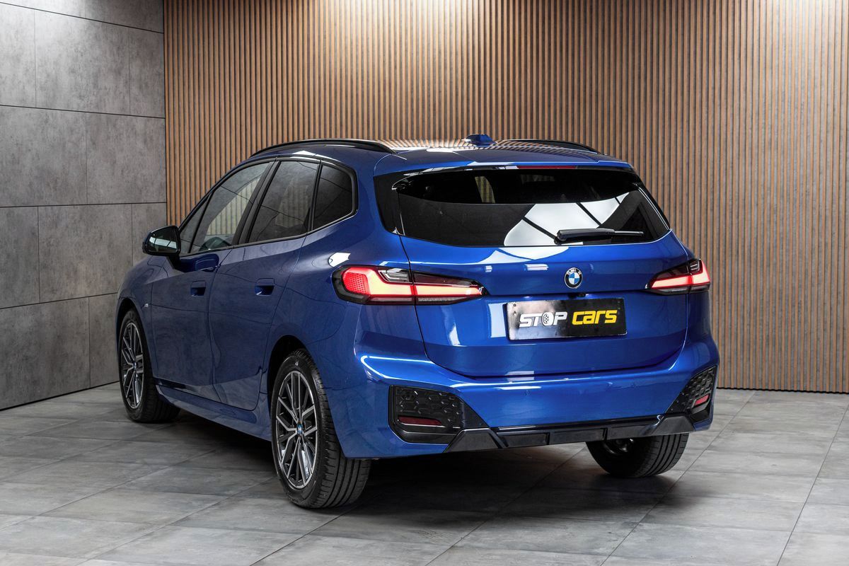 BMW Řada 2, 218d ///MSPORT*ZÁRUKA*DPH*ČR 1 - fotka 4