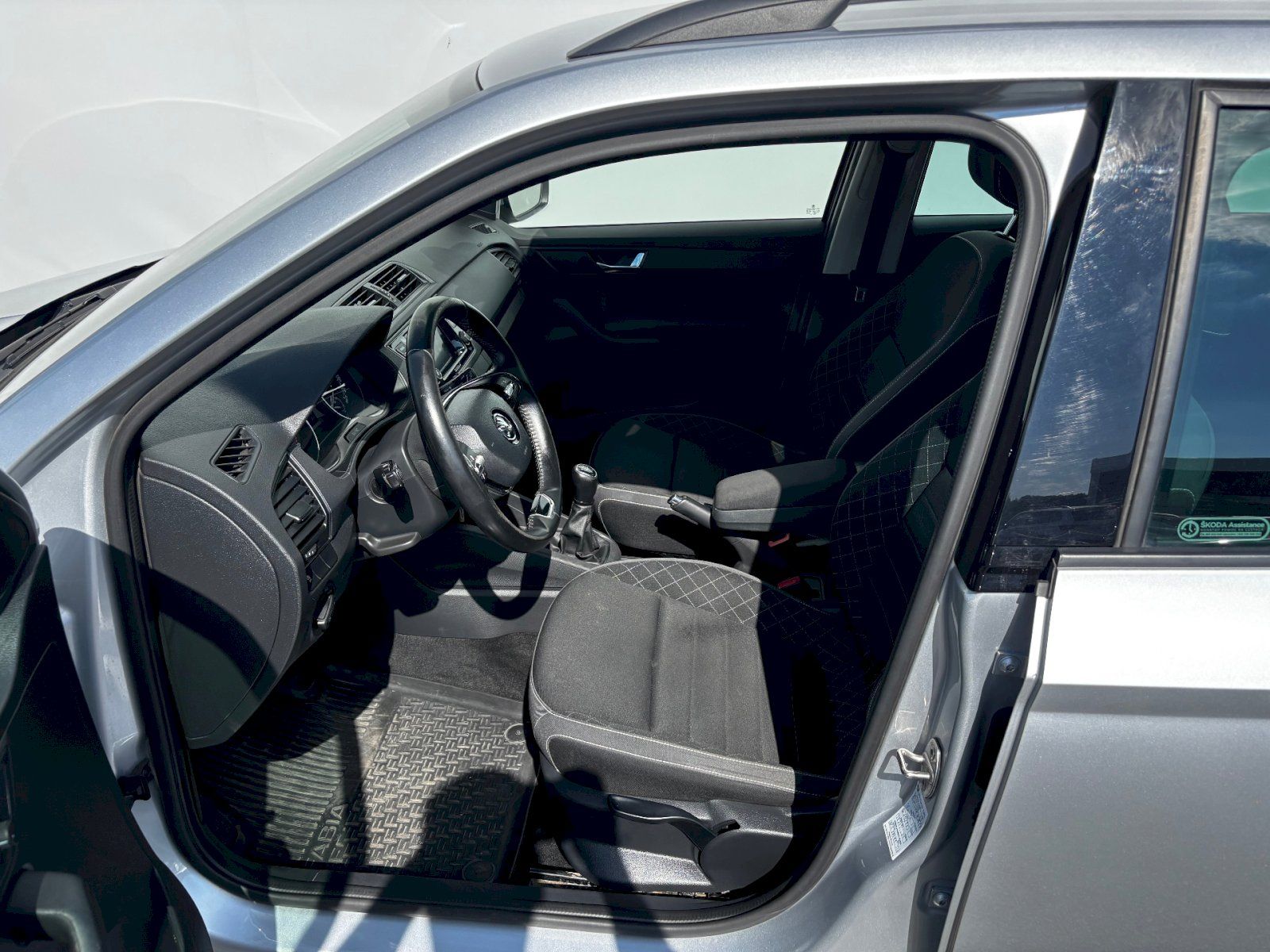 Škoda Fabia, 1.0 TSI 70kW Ambition Combi To - fotka 6