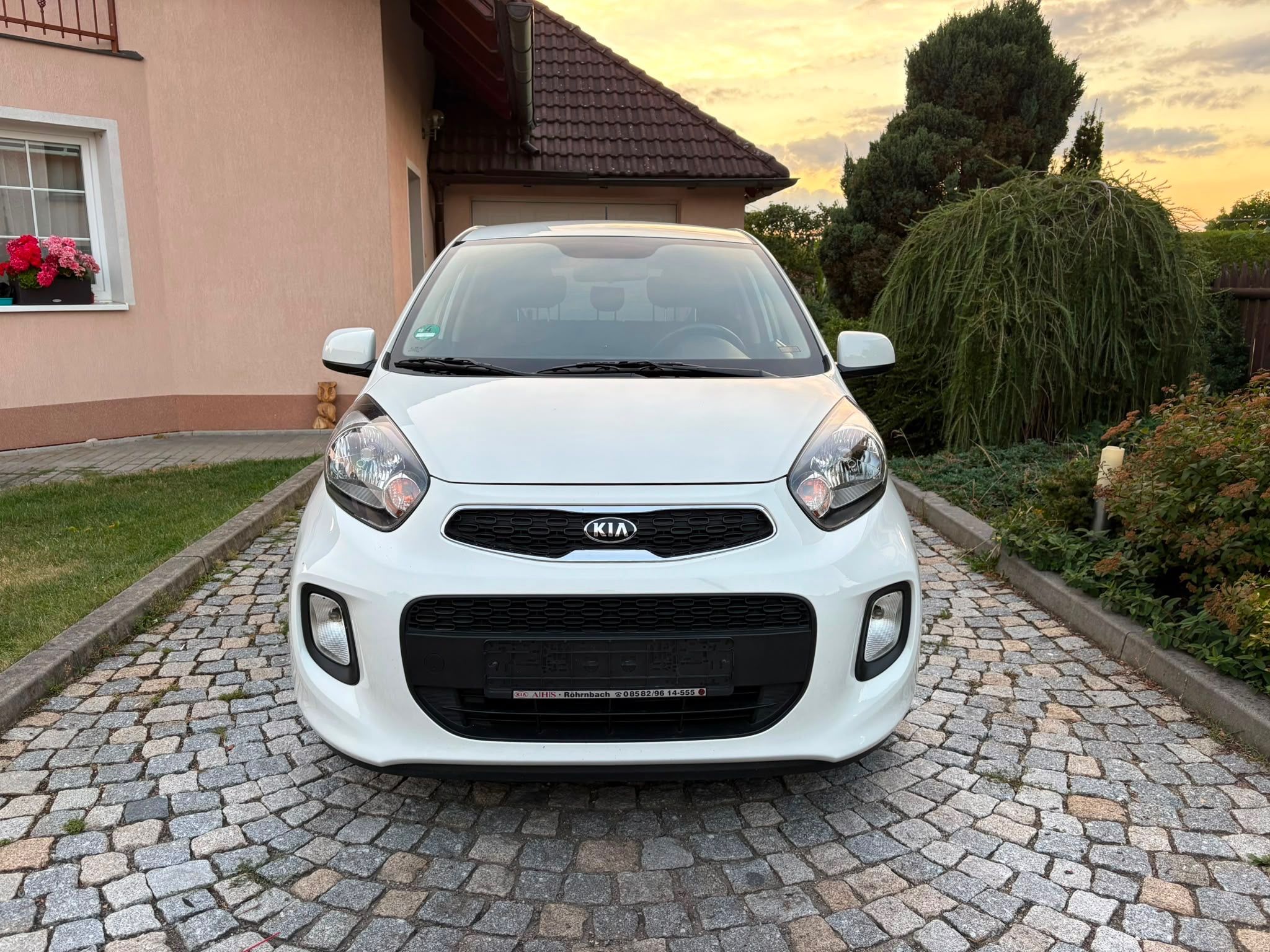 Kia Picanto, 1,2 16V 63 KW TOP výbava - fotka 2