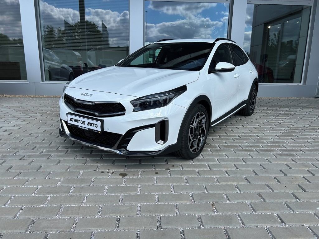 Kia XCee´d, 1,6 T-GDi 7DCT 132kW GT-LINE - fotka 2
