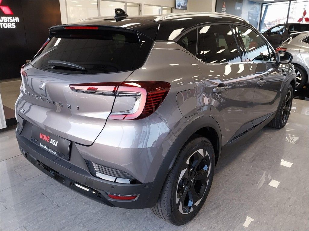 Mitsubishi Grandis, 1.3 6MT M-HYBRID_  INTENSE+ - fotka 2