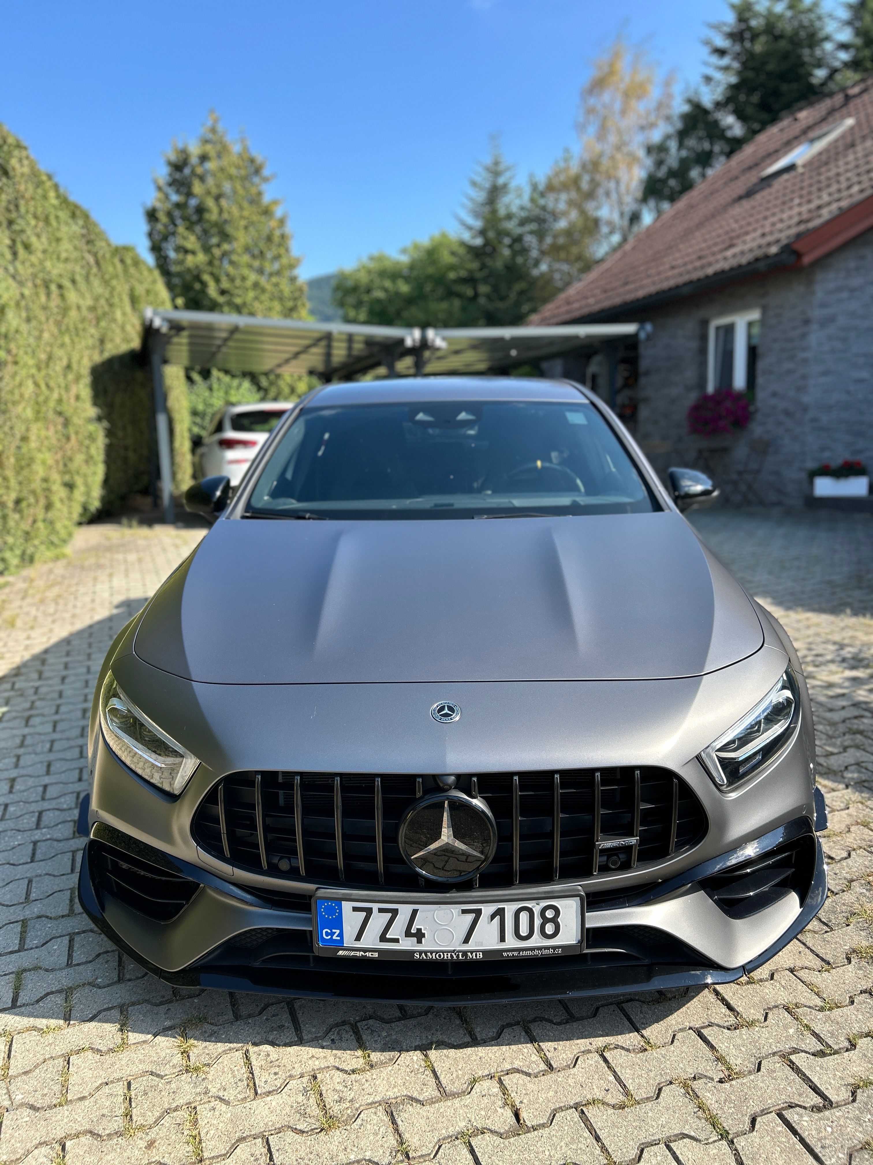 Mercedes-Benz Třídy A, AMG 45s 4MATIC+, HUD, 360 - fotka 2