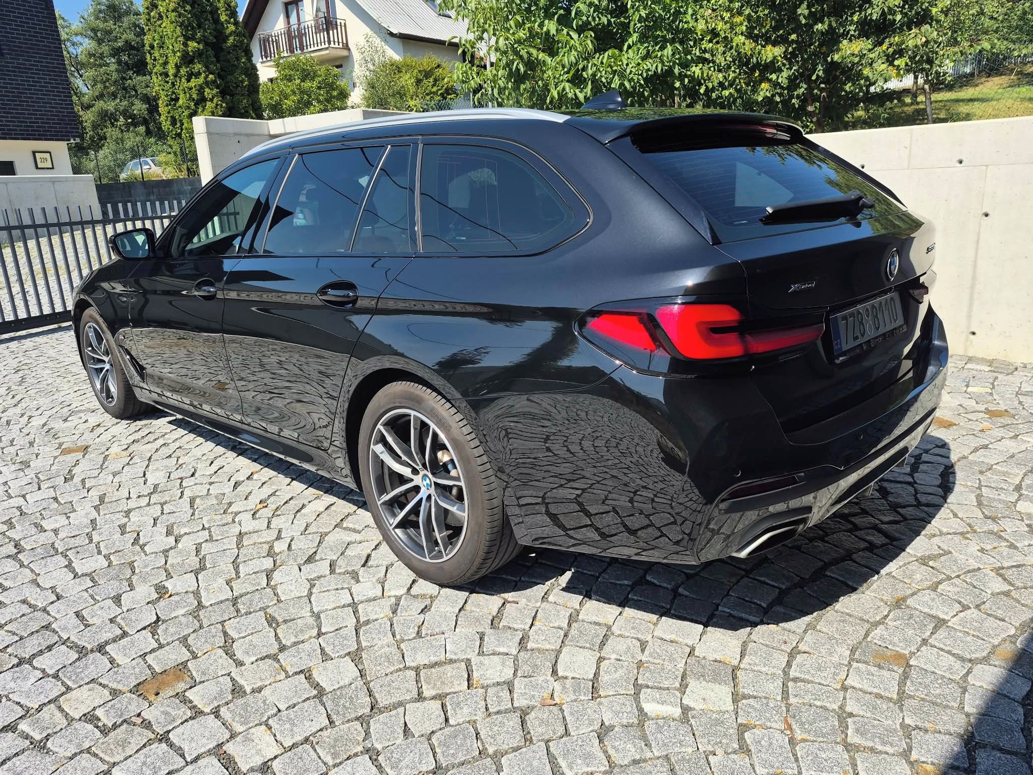 BMW Řada 5 - fotka 4