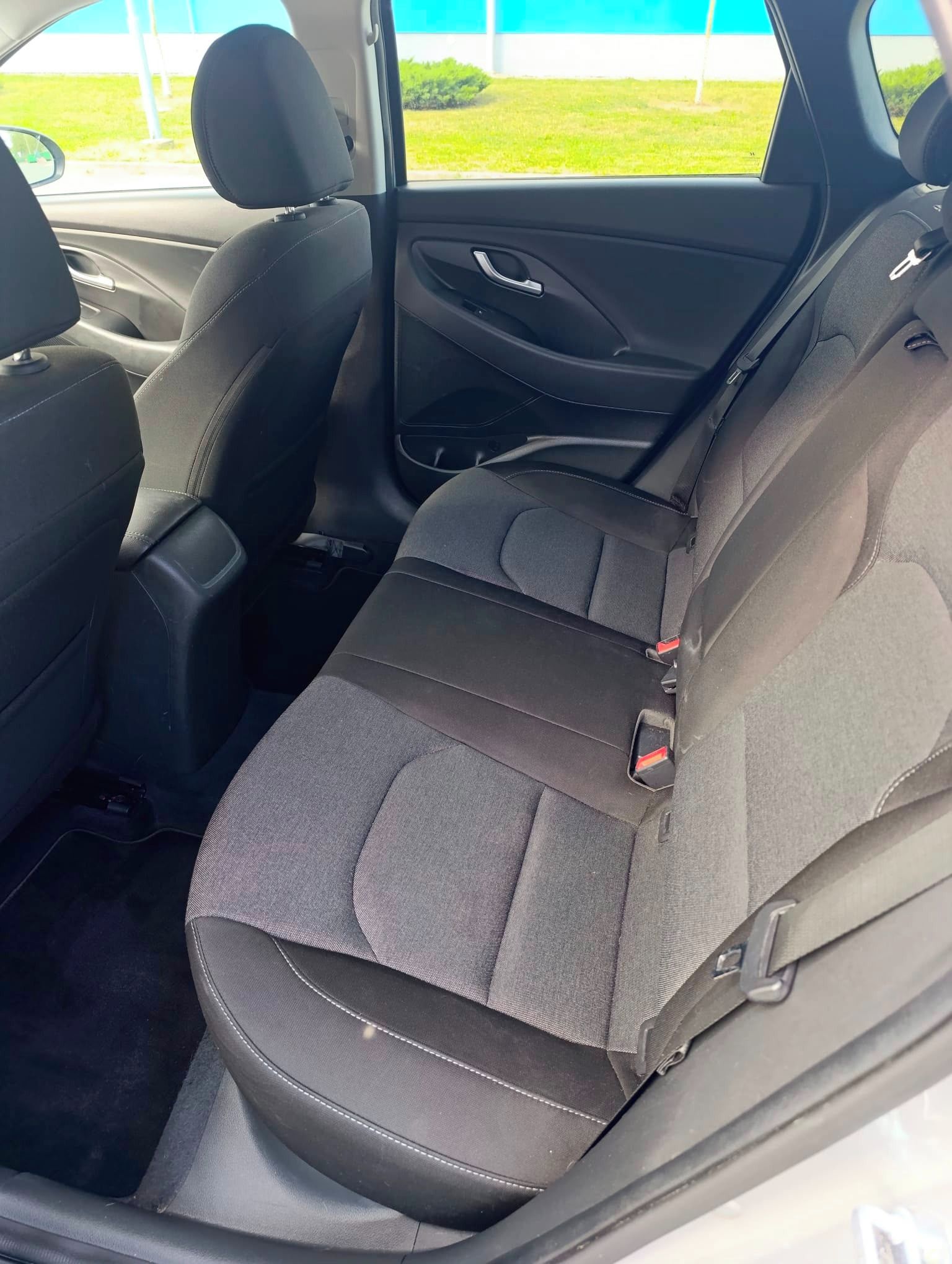 Hyundai i30, Hyundai i30 kombi Family Smart - fotka 5
