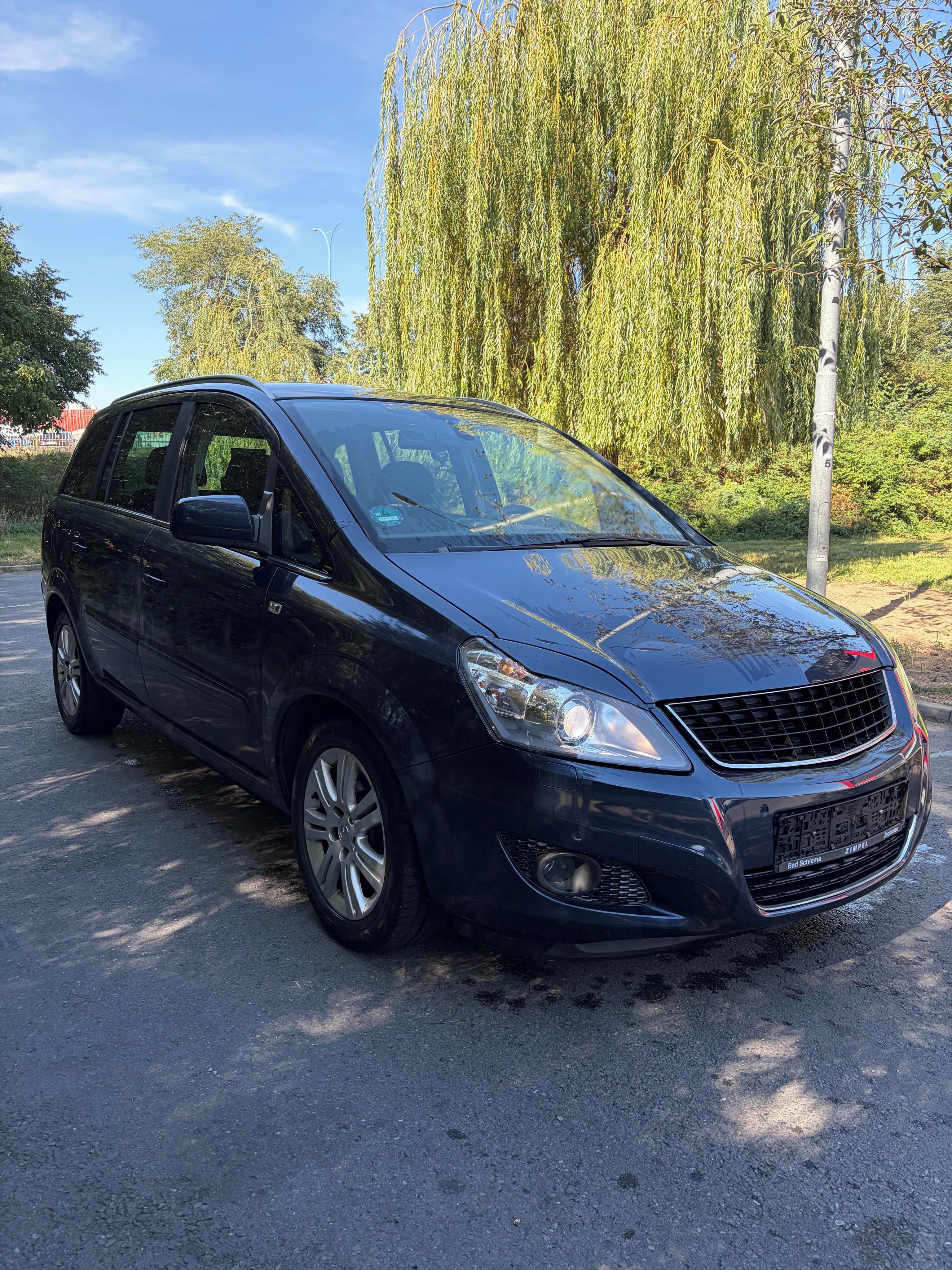 Opel Zafira, Opel Zafira B 1.7 CDTi 92 kW - fotka 2