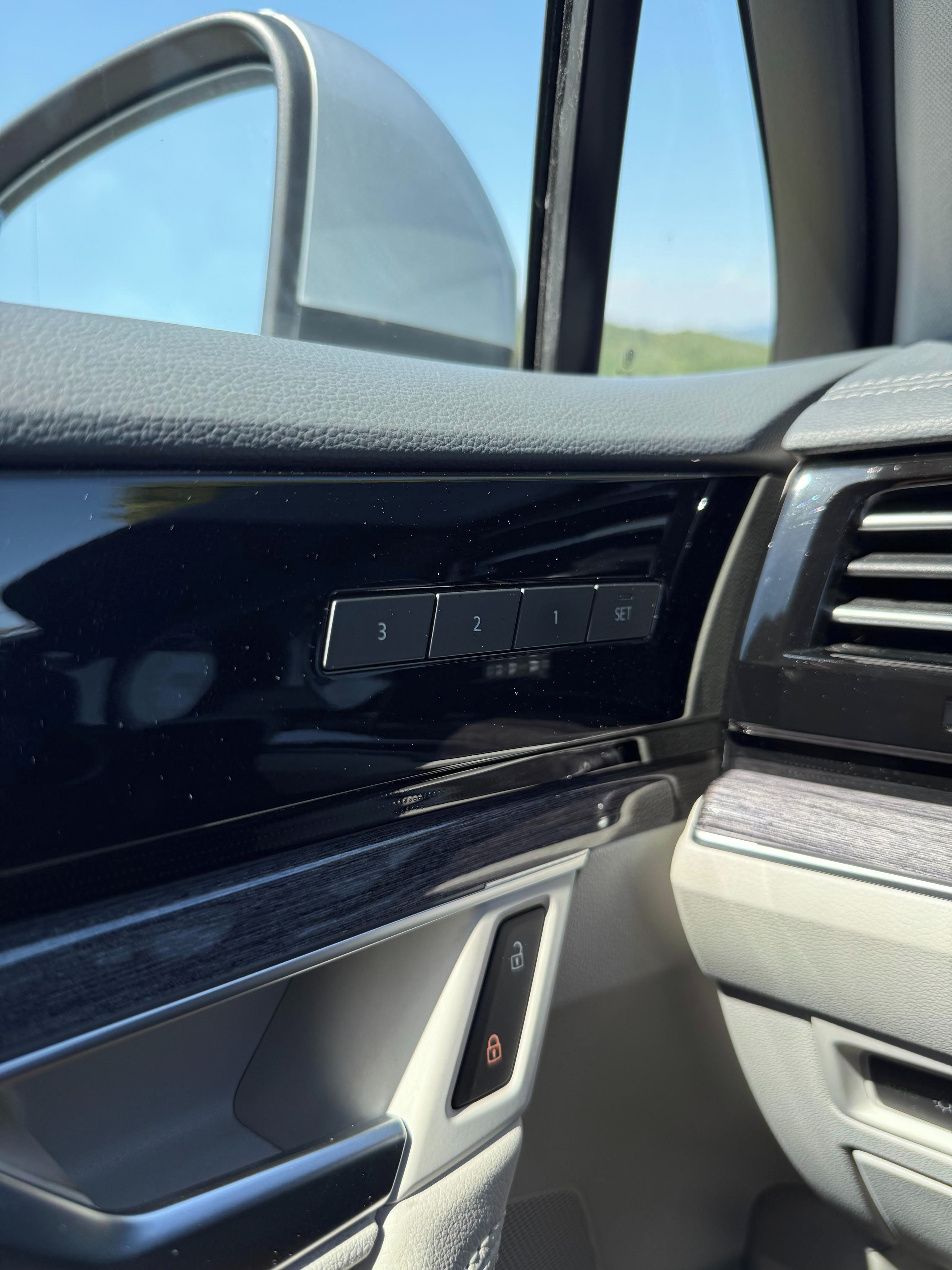 Volkswagen Touareg, 3.0 V6 TDI 210 kW (286 k) 4x4 - fotka 5