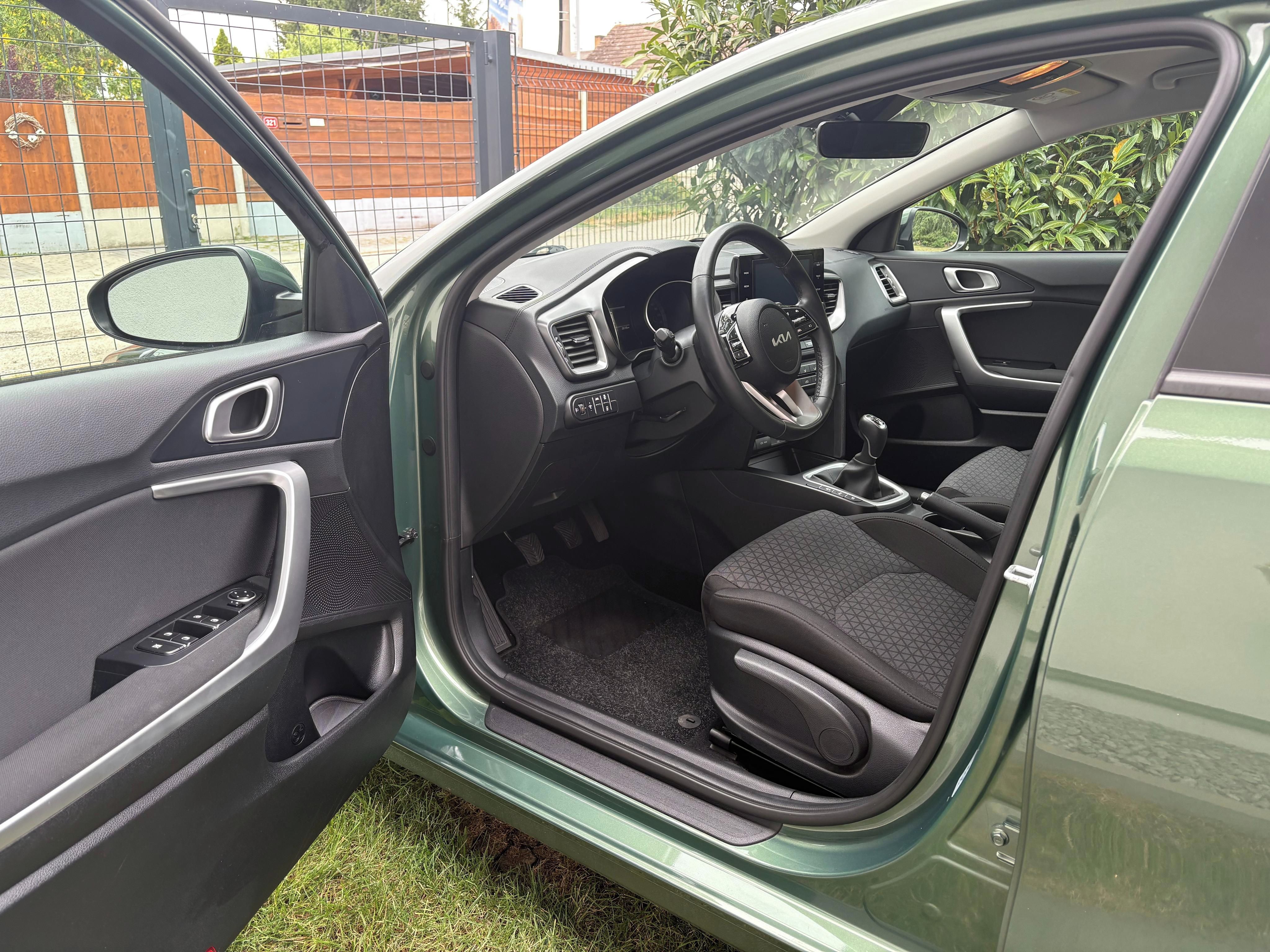 Kia Cee´d, 1.5 T-GDi 118 kW SPIN - fotka 5