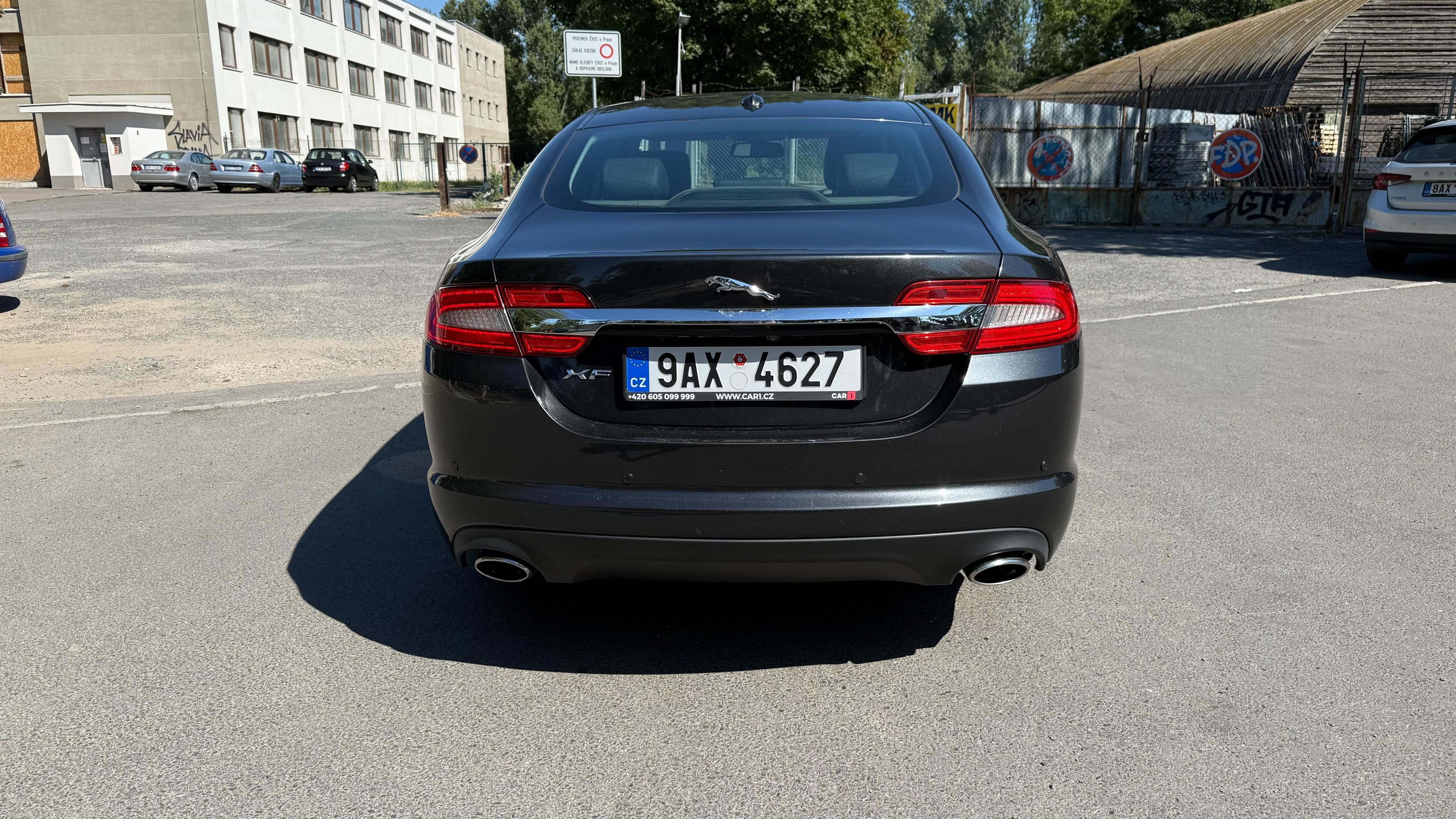 Jaguar XF, 3.0d - fotka 5