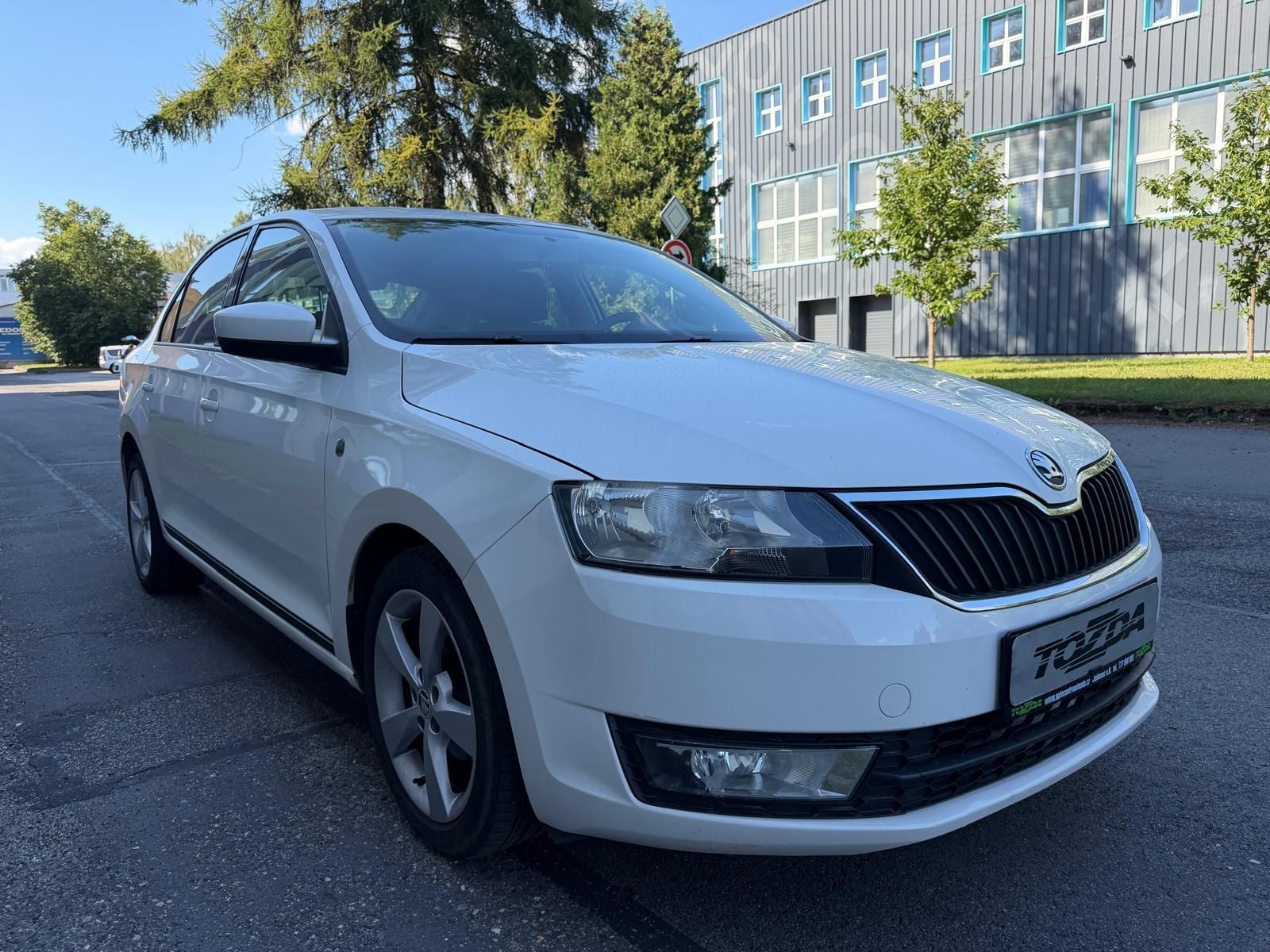 Škoda Rapid, 1,2 TSi / 63 kW / Ambiente - fotka 6