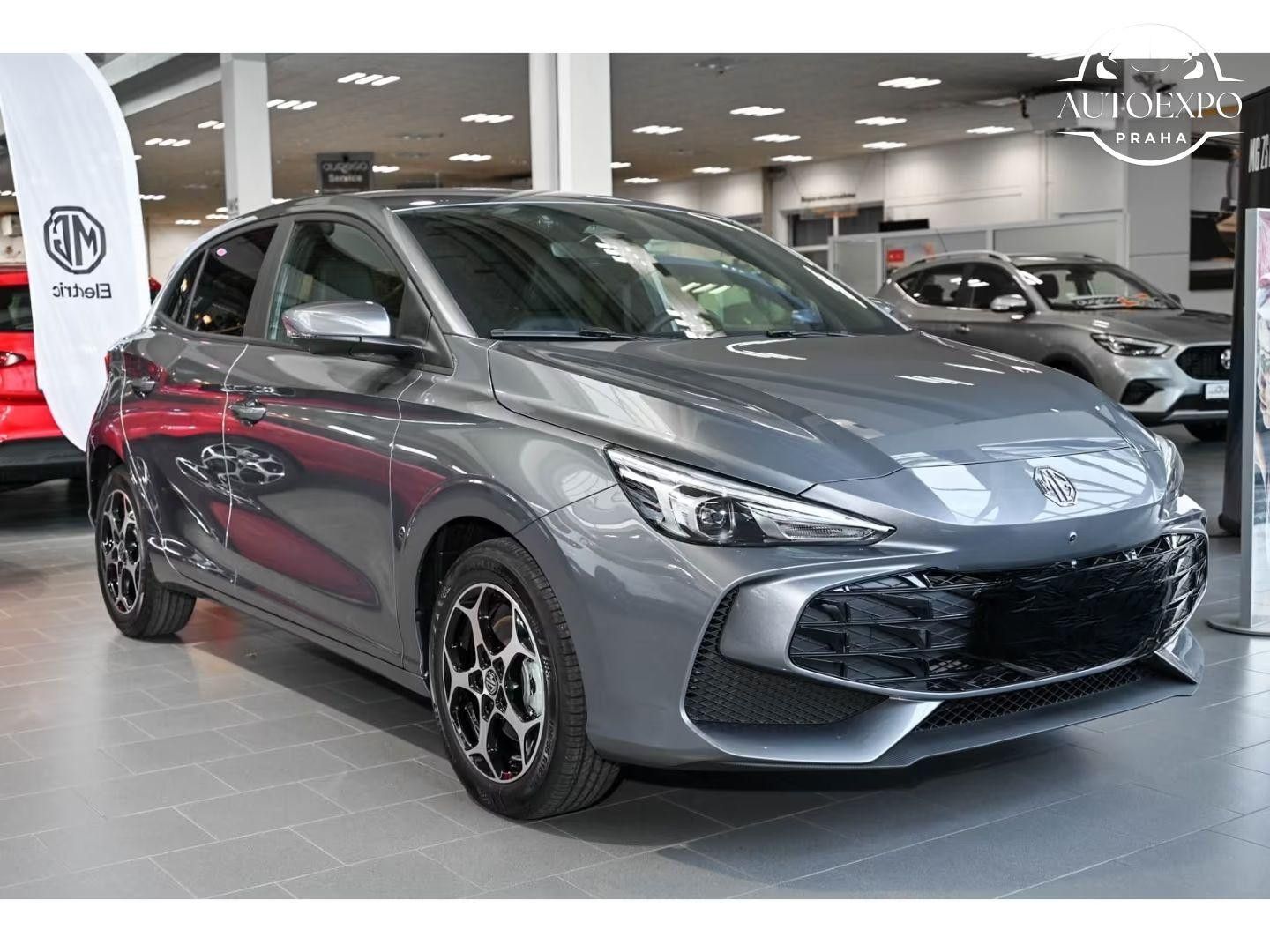 MG MG3, 3 Hybrid Luxury