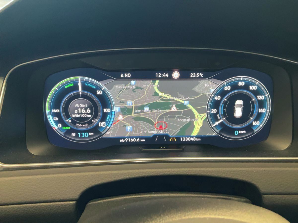 Volkswagen e-Golf, 100KW VIRTUALvyhř.SED.MFvolant - fotka 3