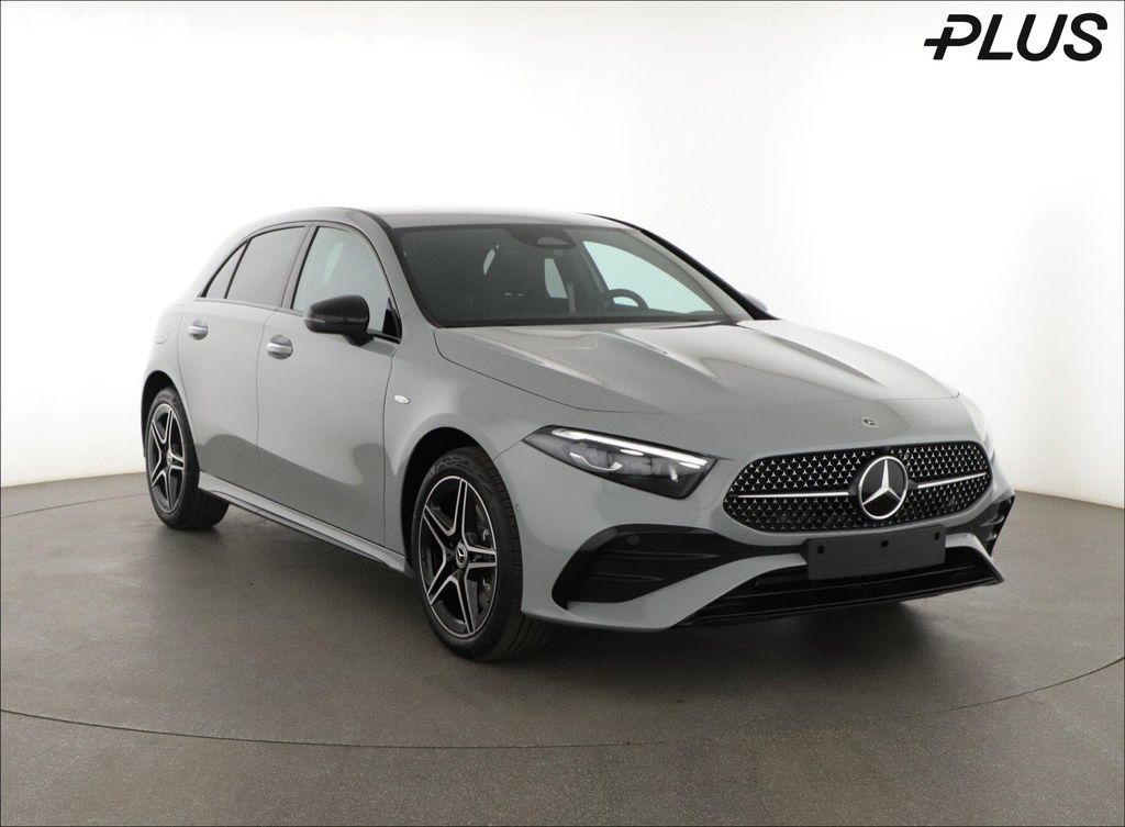 Mercedes-Benz Třídy A, 250 e, AMG LINE