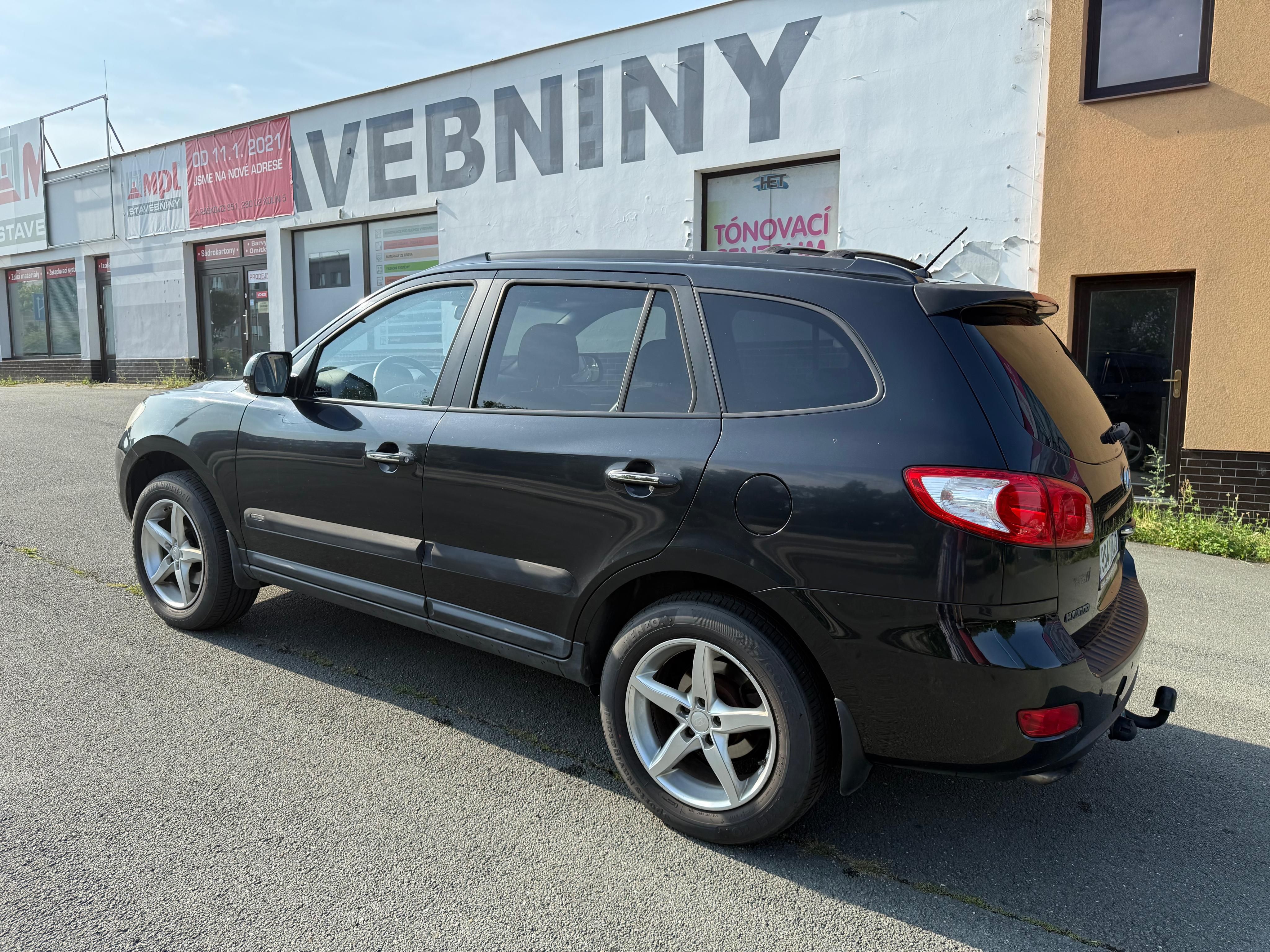 Hyundai Santa Fe, 2,2 CRDI, 7 místne, 114kW - fotka 5