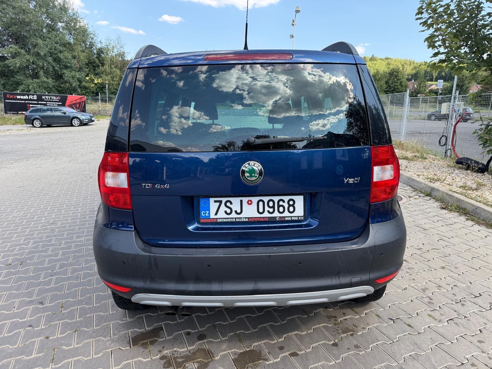 Škoda Yeti, 2.0 TDI 103 kW, 4x4 Dsg - fotka 4