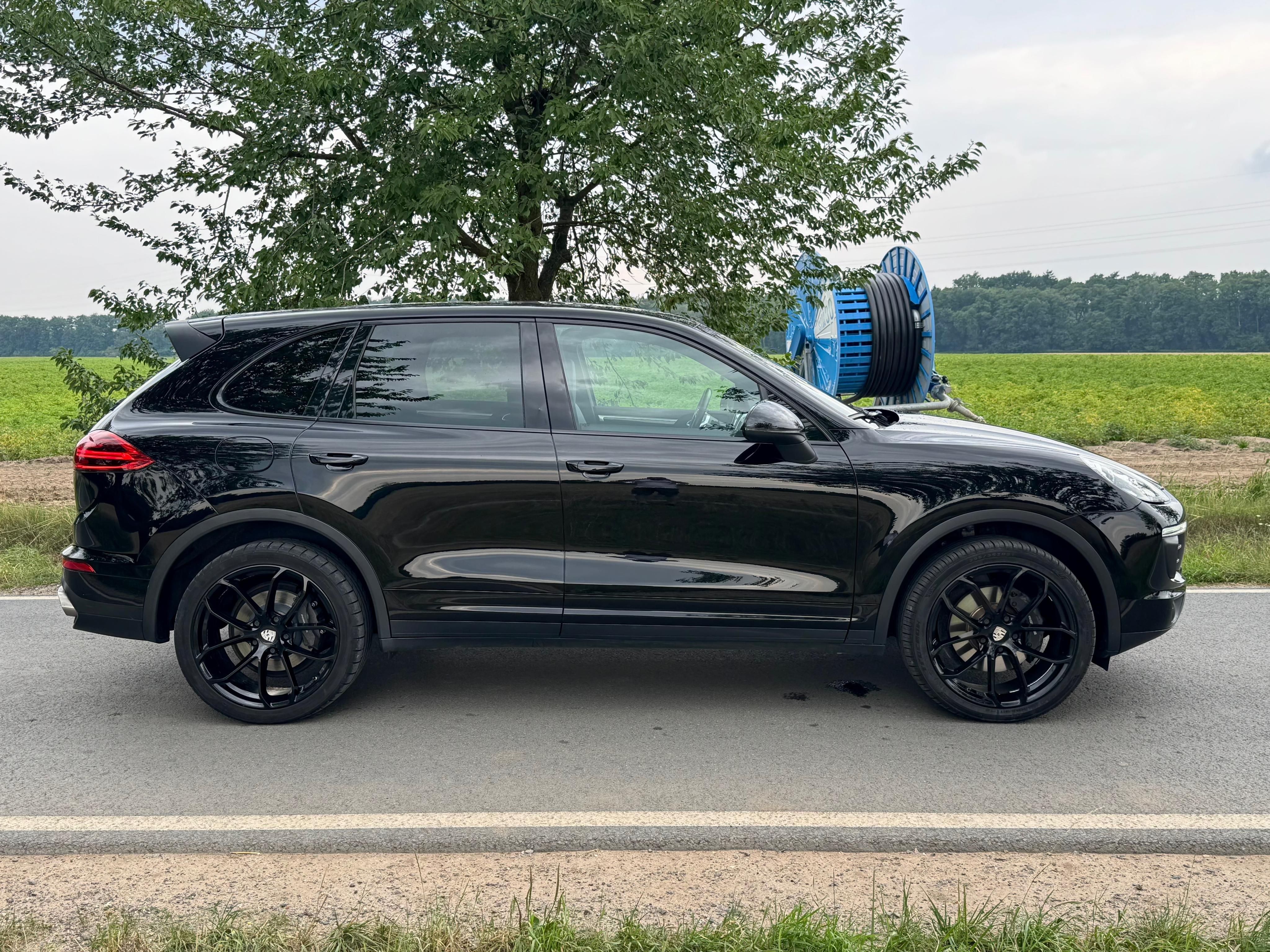 Porsche Cayenne, 3.0 V6 TDI - fotka 4