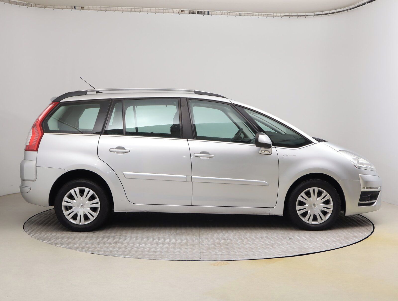 Citroën Grand C4 Picasso, 2.0 HDI, 7 míst - fotka 6