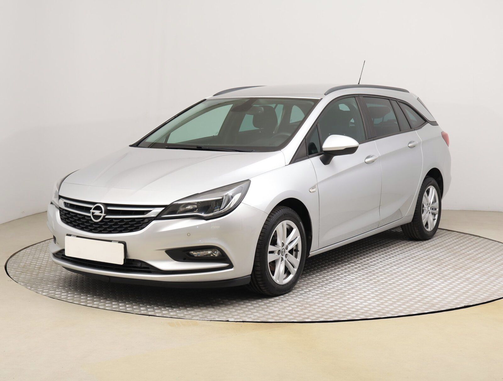 Opel Astra, 1.6 CDTI, Serv.kniha, Klima - fotka 2