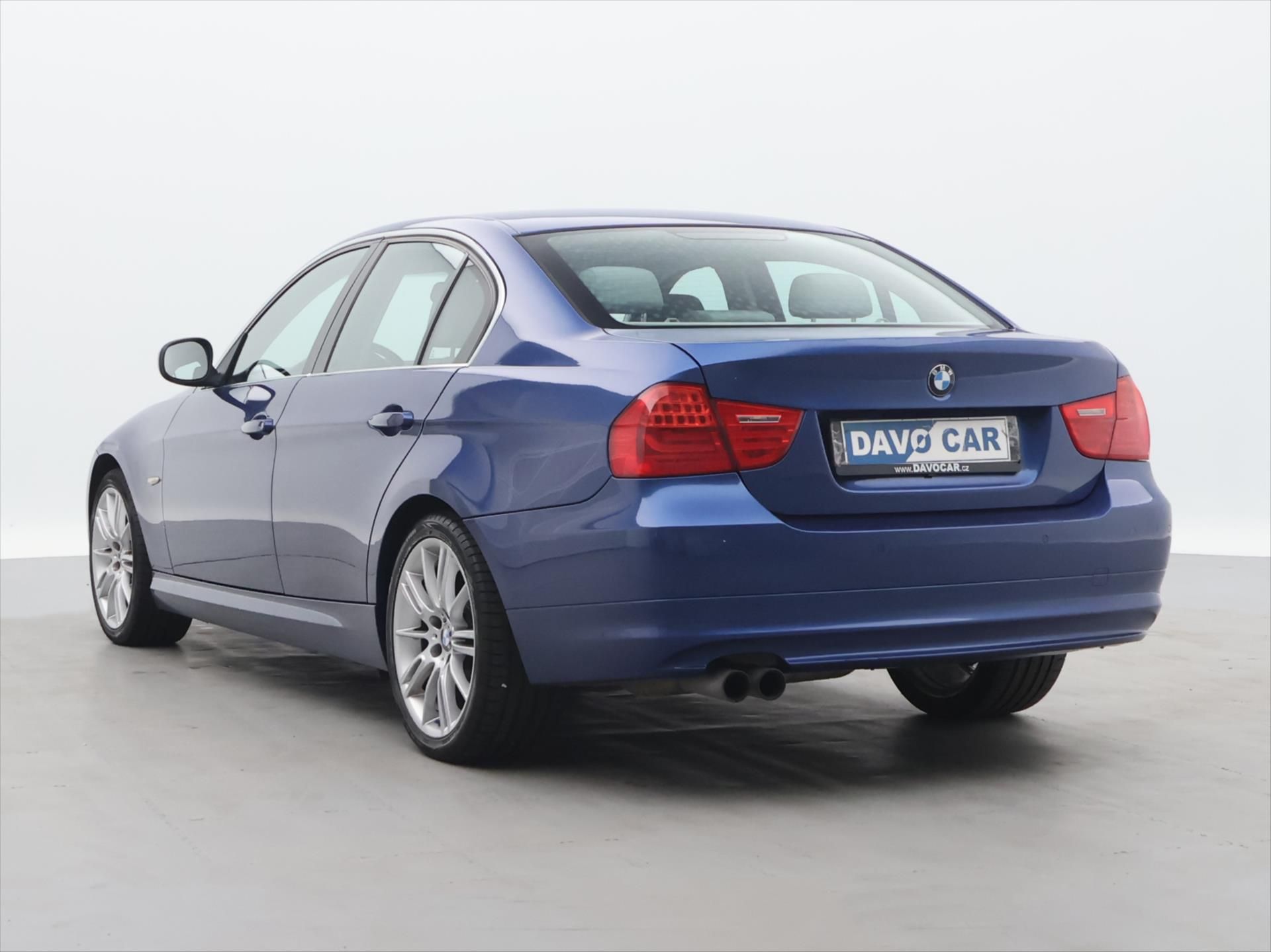 BMW Řada 3, 3.0 325i 160kW Aut.klima - fotka 5