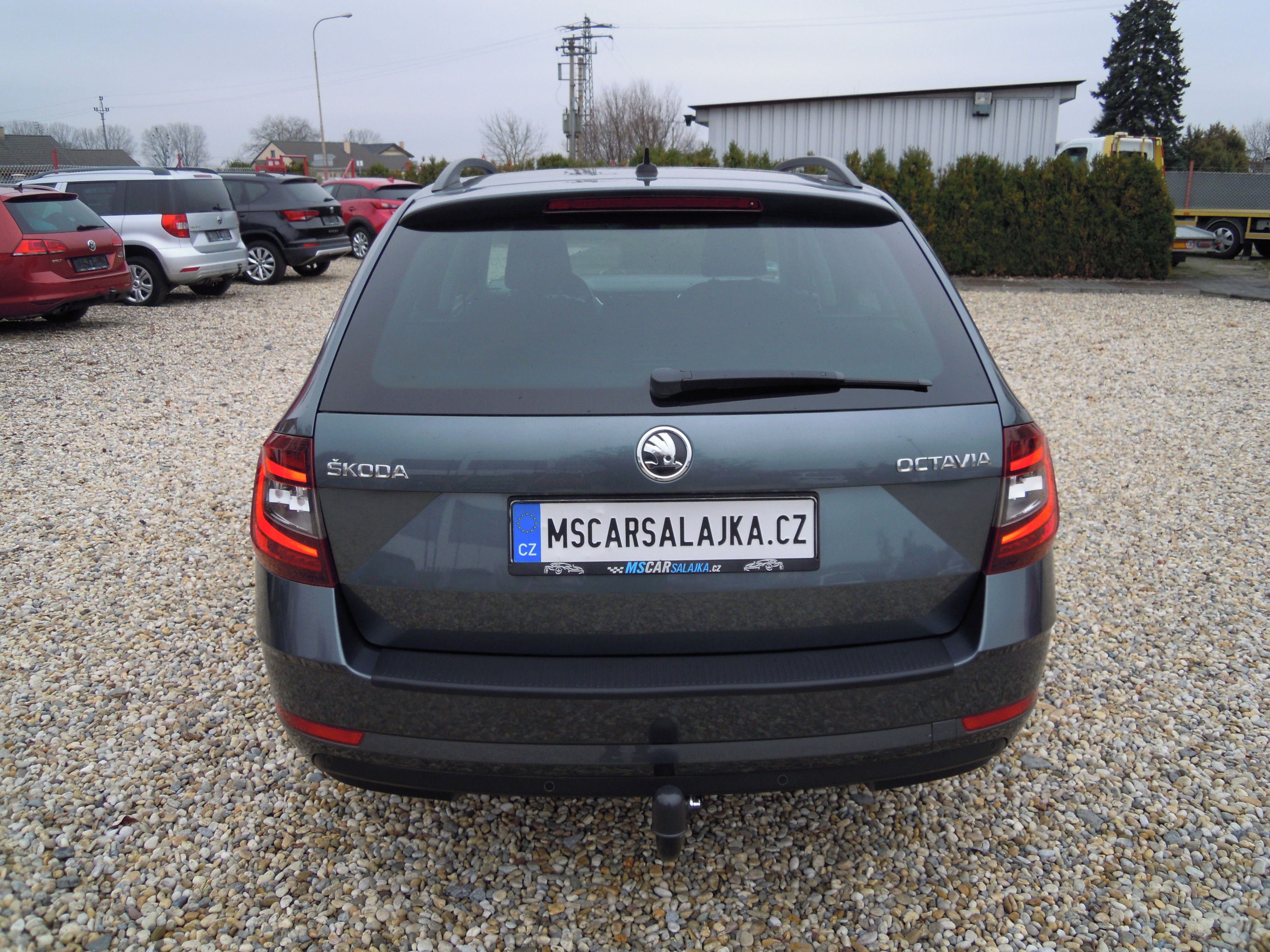 Škoda Octavia, 1.4TSi STYLE - FULLED - fotka 4