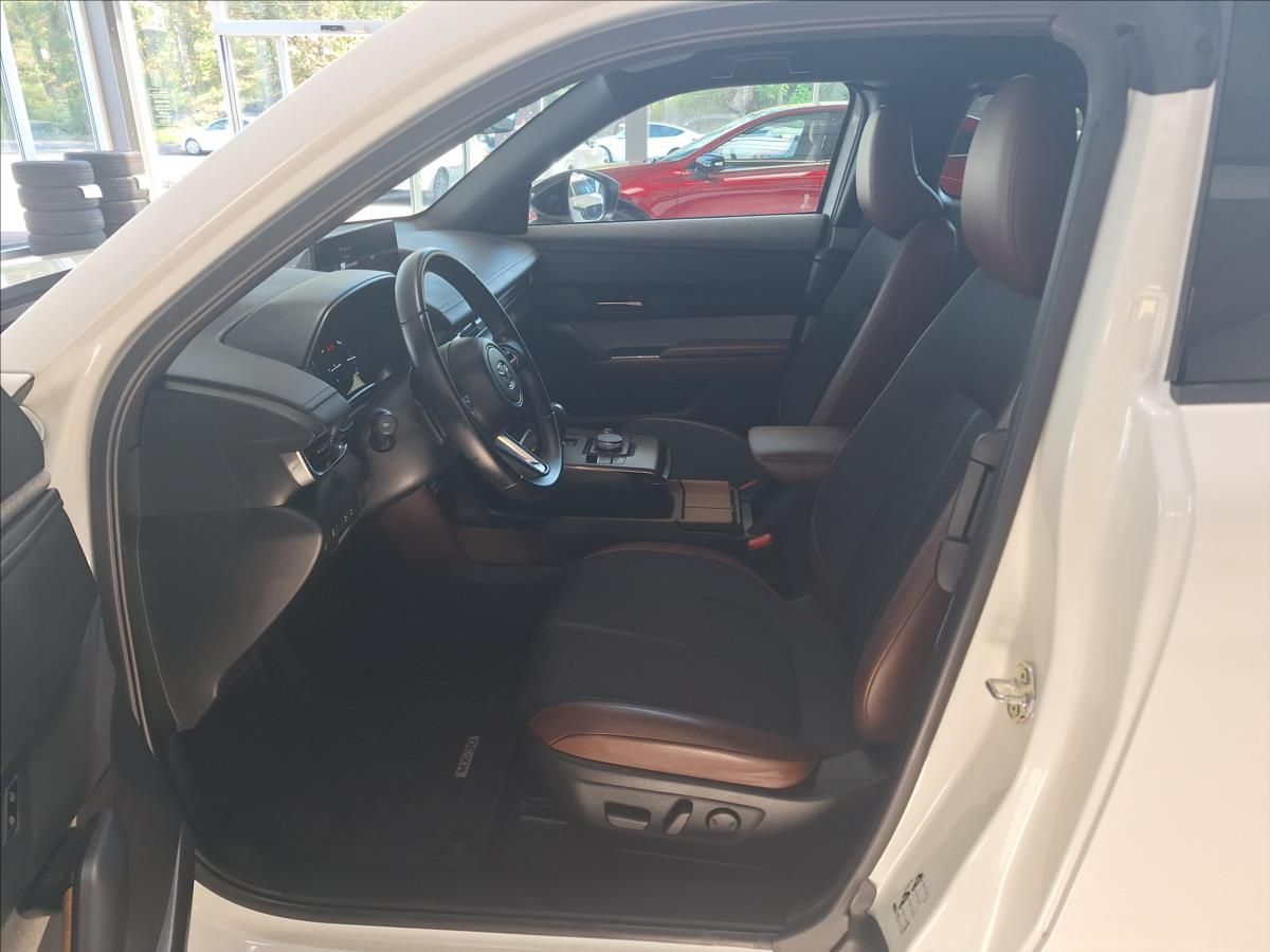 Mazda MX-30, EV e-SKYACTIV LUXURY - VINTAGE - fotka 3