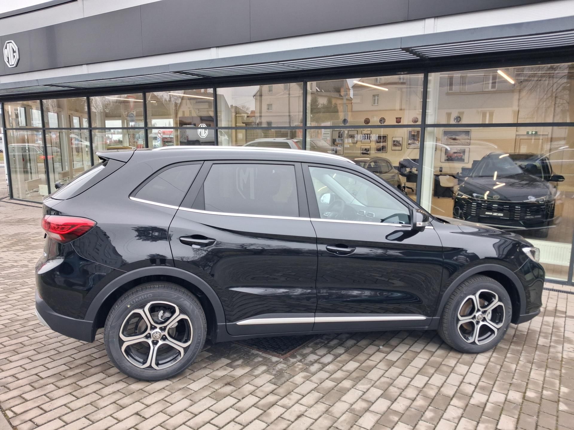 MG ZS, ELEGANCE 1.5 85kW 5MT 4x2 - fotka 5